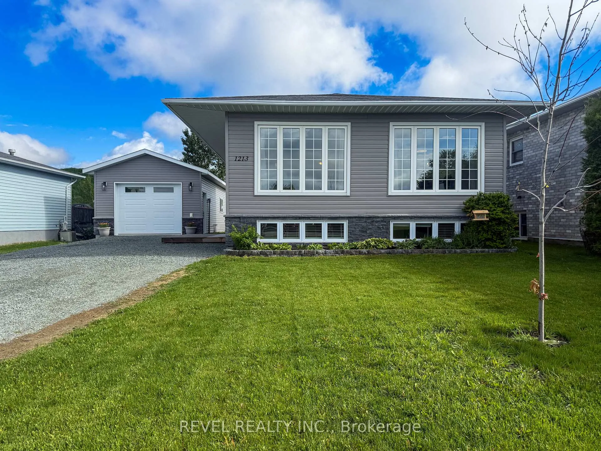 Photo 1 of 1213 Lozanne Crescent, Timmins, TNW - Riverpark — HOMEH