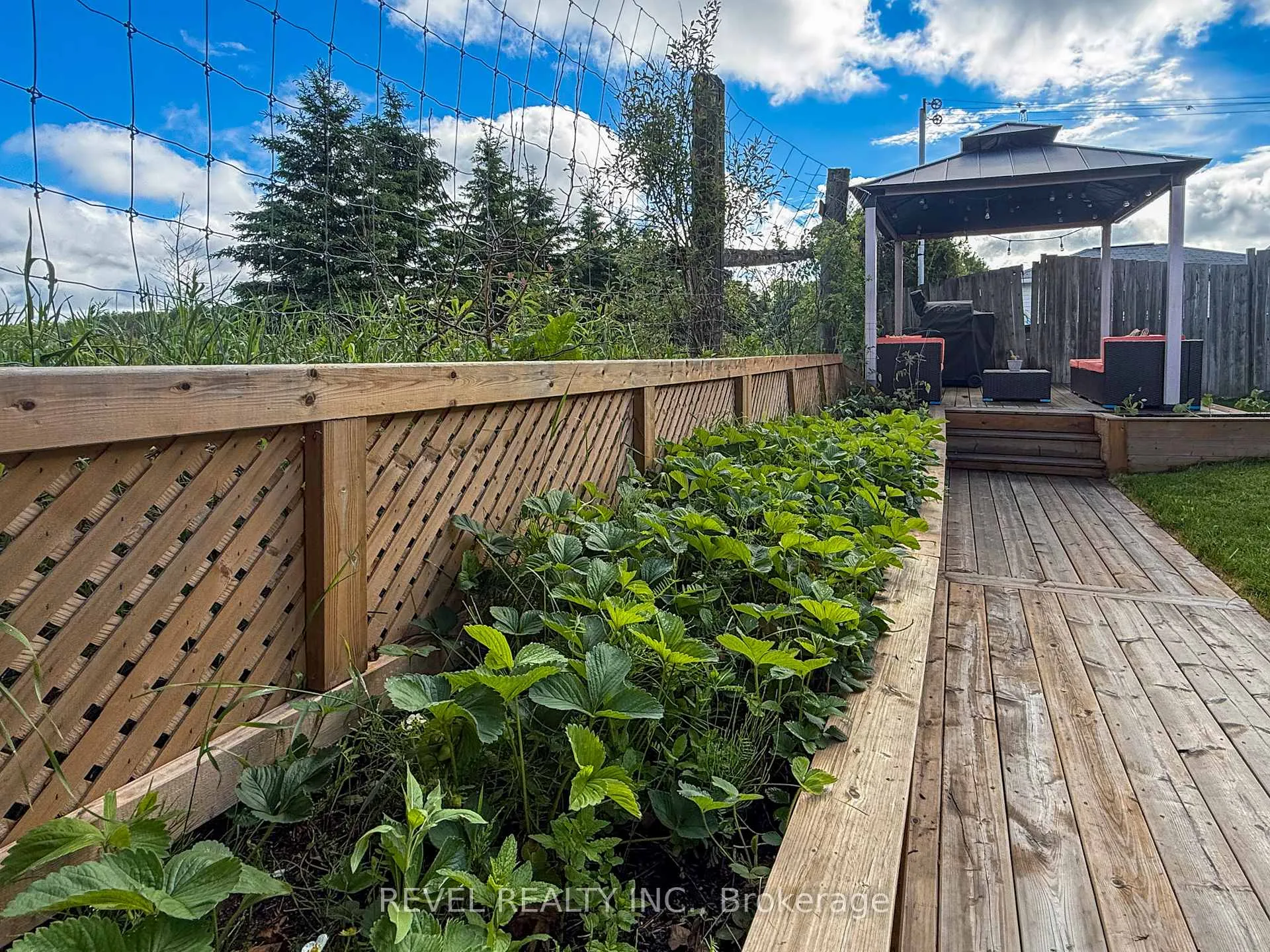 Photo 33 of 1213 Lozanne Crescent, Timmins, TNW - Riverpark — HOMEH
