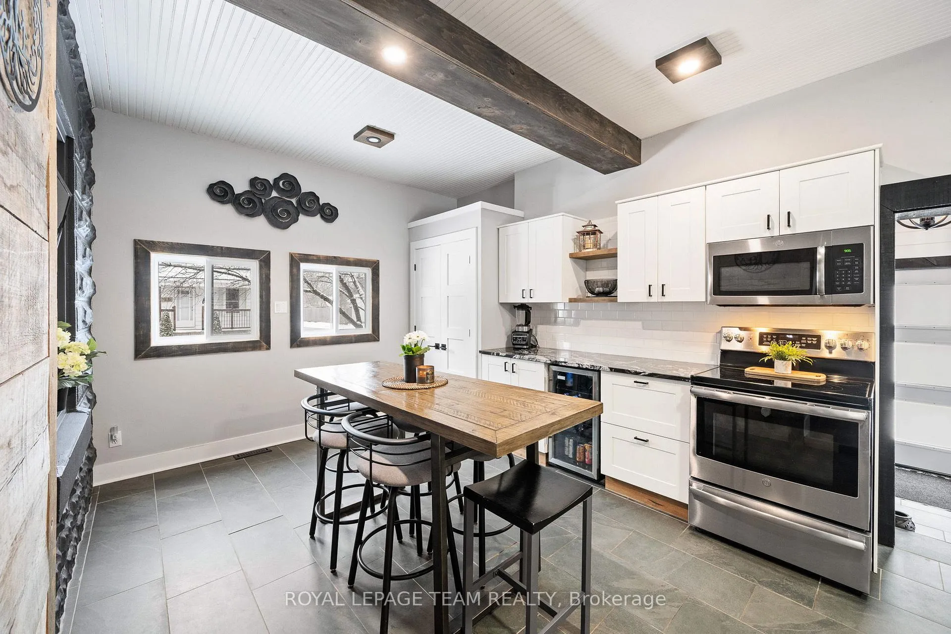 Photo 7 of 5529 Lion Street, Ottawa, Osgoode — HOMEH