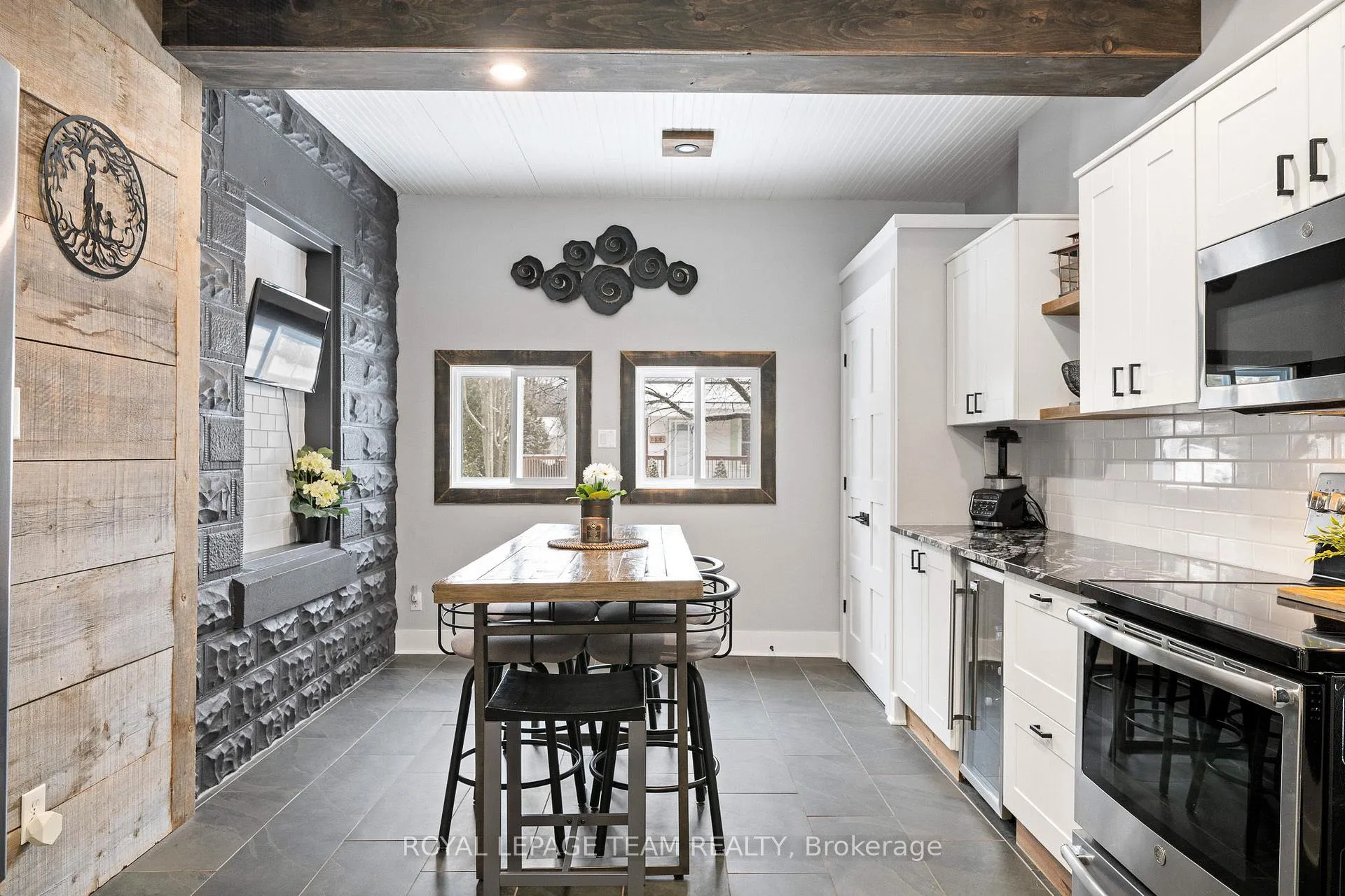 Photo 9 of 5529 Lion Street, Ottawa, Osgoode — HOMEH