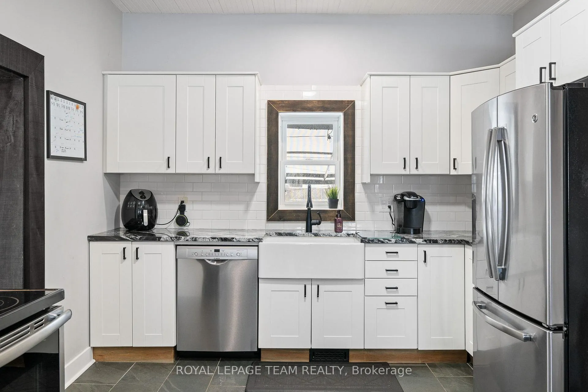 Photo 11 of 5529 Lion Street, Ottawa, Osgoode — HOMEH