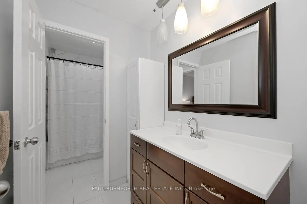 Photo 16 of 157 Craig Henry Drive, Ottawa, Craig Henry/Woodvale — HOMEH