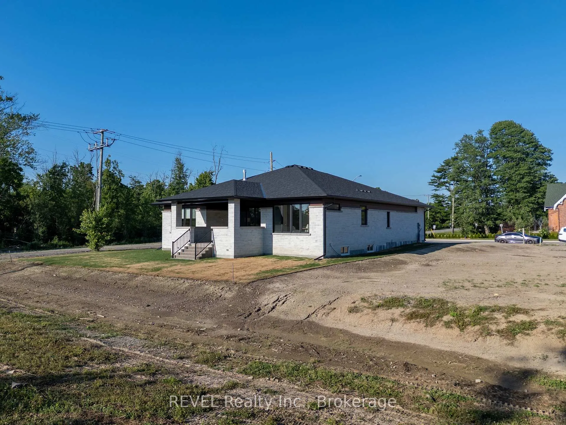Photo 41 of 9 Anchor Road, Thorold, Allanburg/Thorold South — HOMEH
