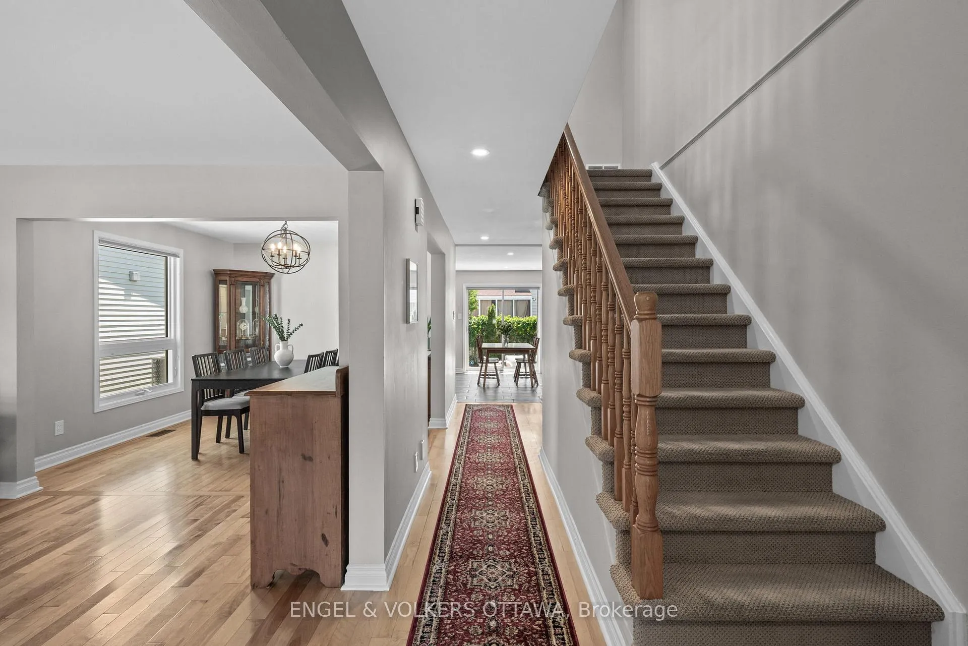 Photo 2 of 1448 Leblanc Drive, Ottawa, Chateauneuf — HOMEH