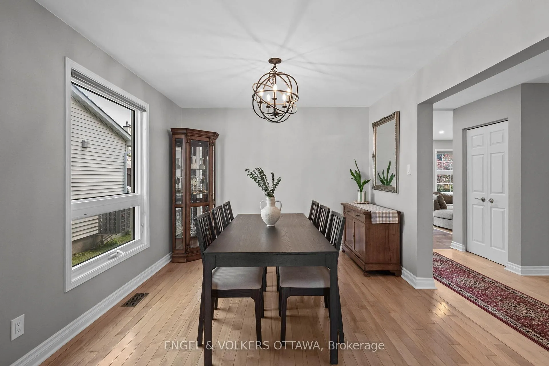 Photo 5 of 1448 Leblanc Drive, Ottawa, Chateauneuf — HOMEH