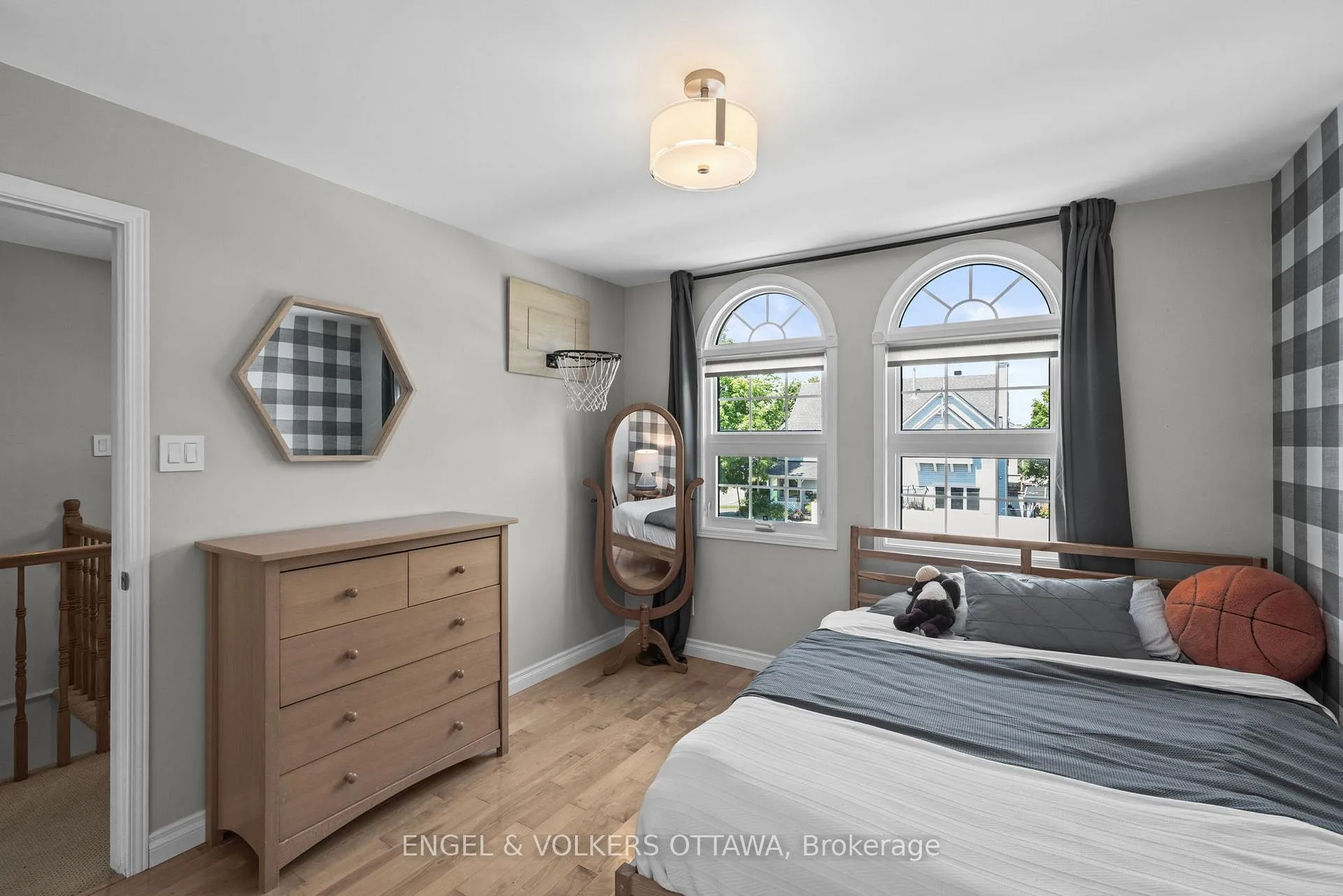 Photo 20 of 1448 Leblanc Drive, Ottawa, Chateauneuf — HOMEH
