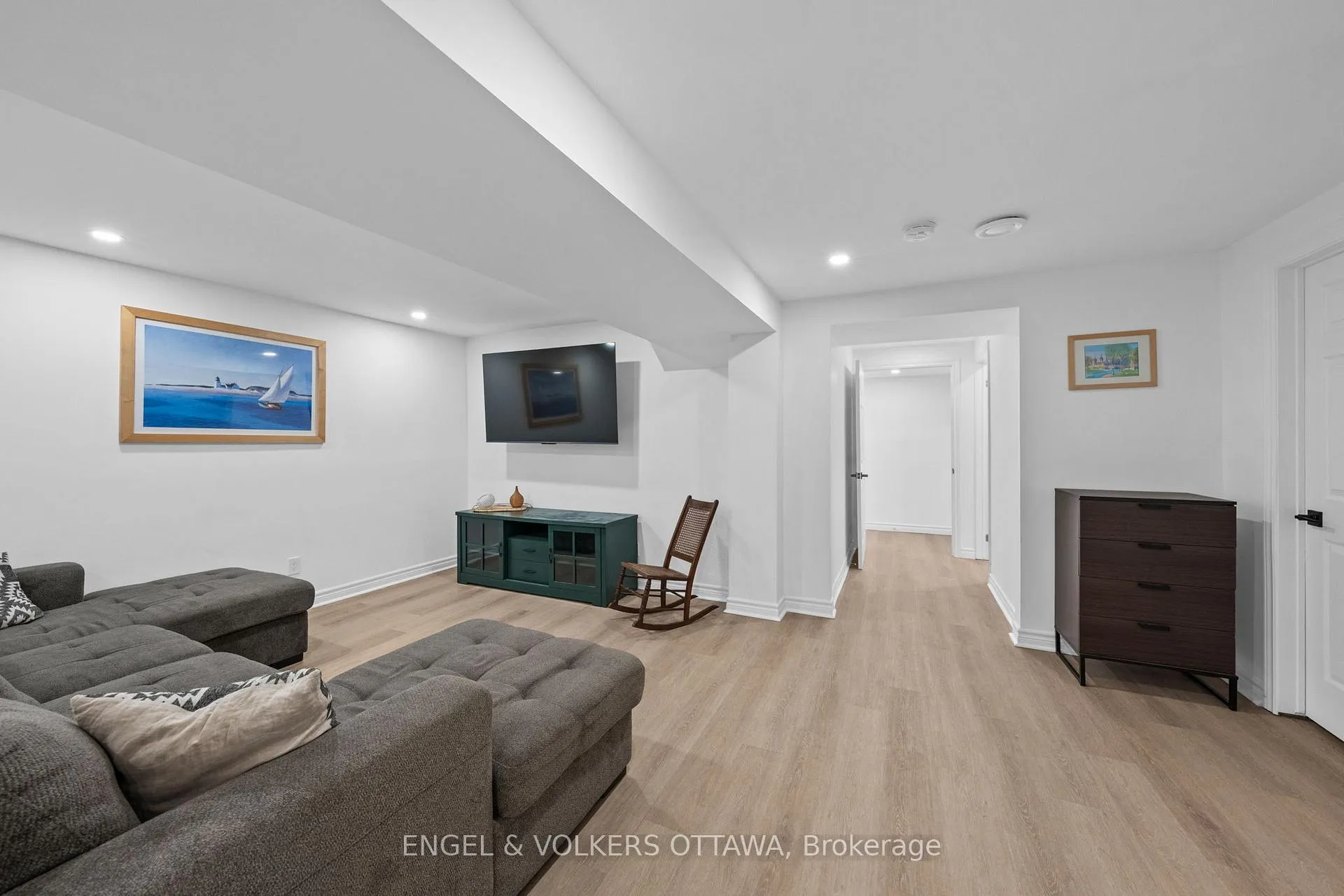 Photo 24 of 1448 Leblanc Drive, Ottawa, Chateauneuf — HOMEH