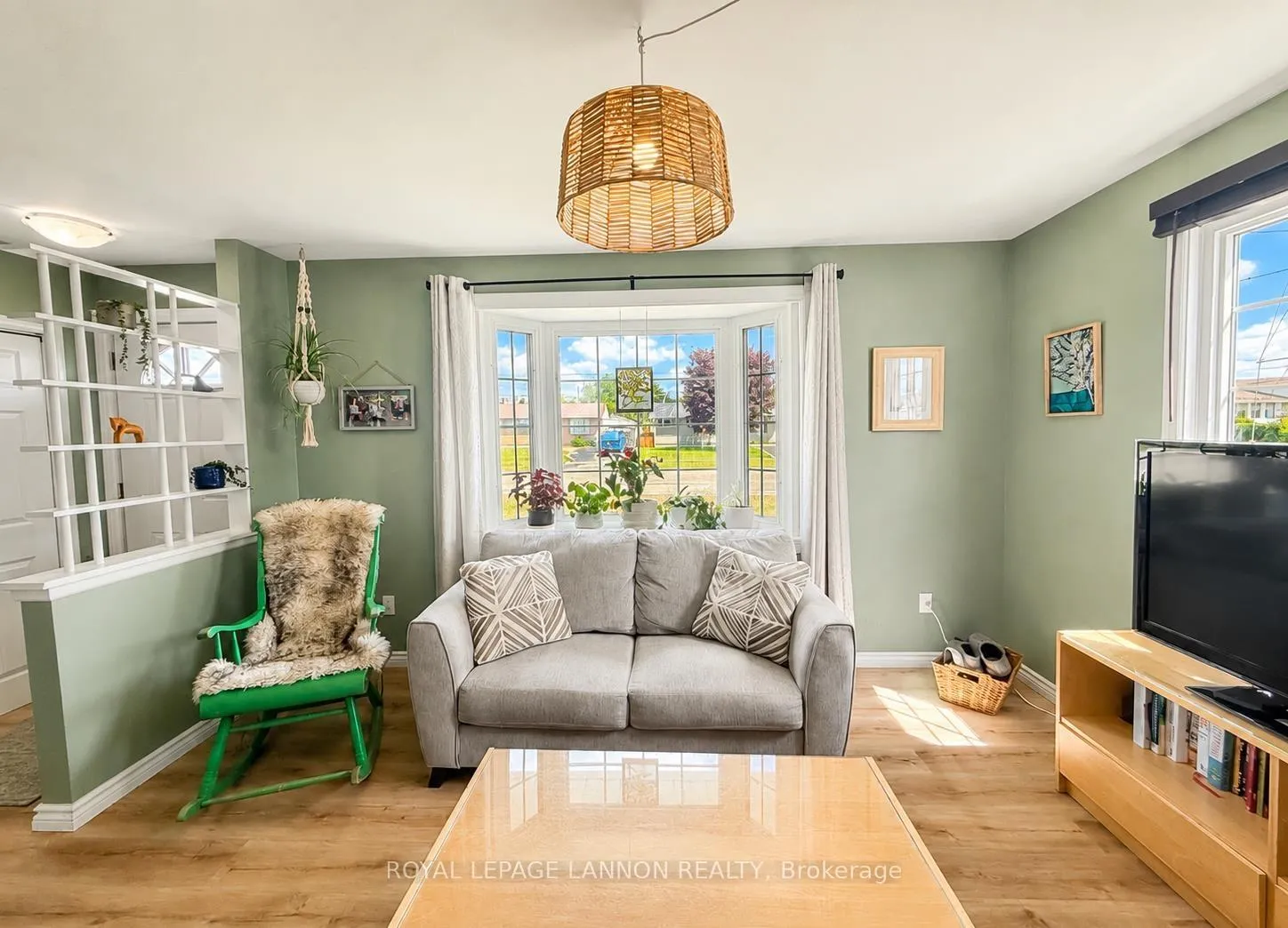 Photo 7 of 177 Shipley Street, Thunder Bay, Shuniah — HOMEH