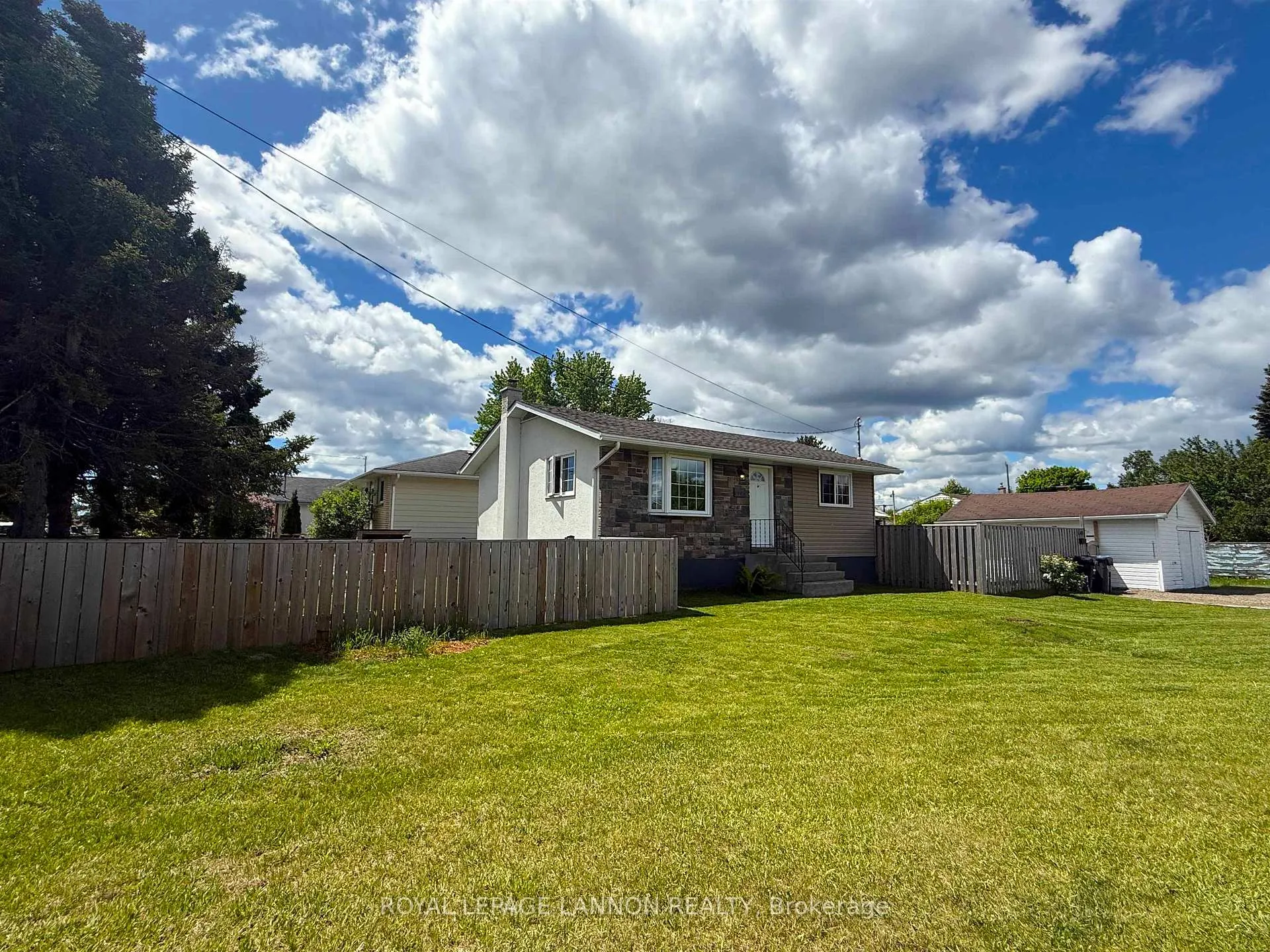 Photo 49 of 177 Shipley Street, Thunder Bay, Shuniah — HOMEH