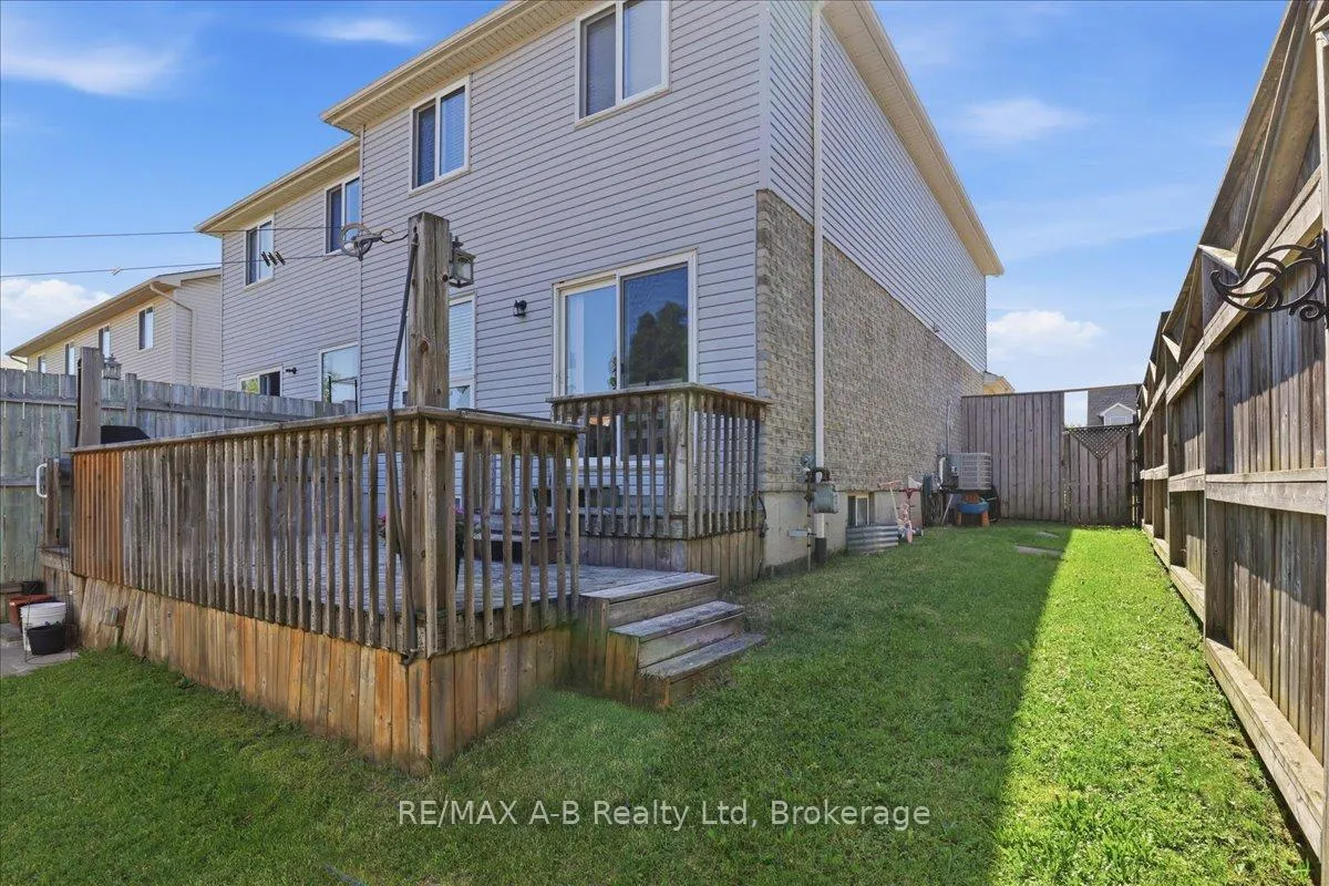 Photo 37 of 528 Nelson Street W, Stratford — HOMEH