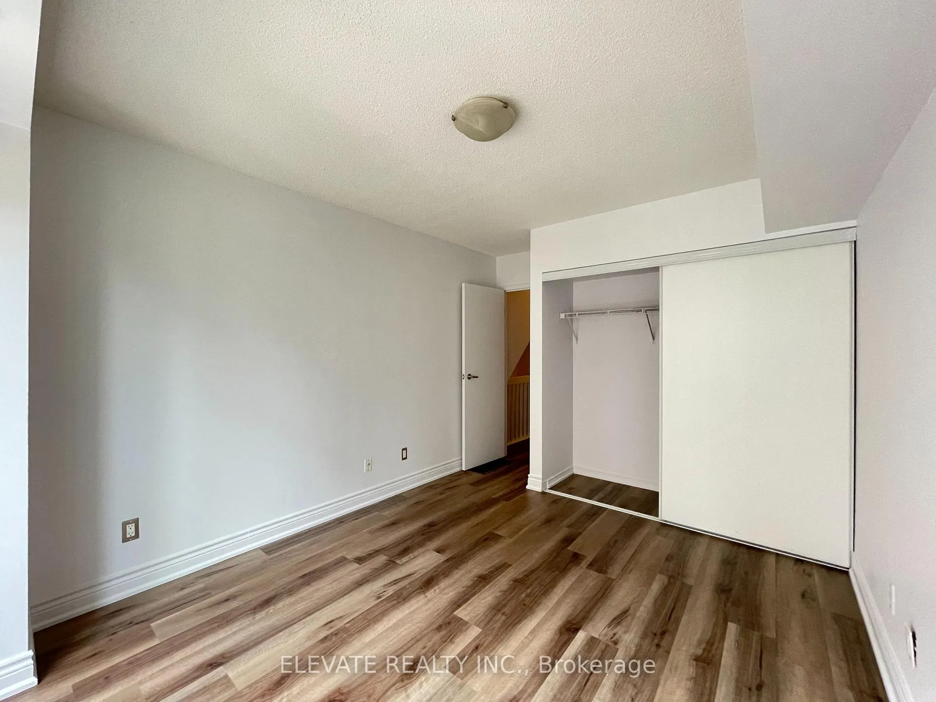 Photo 11 of Unit 706, 42 Western Battery Road, Toronto, Niagara — HOMEH