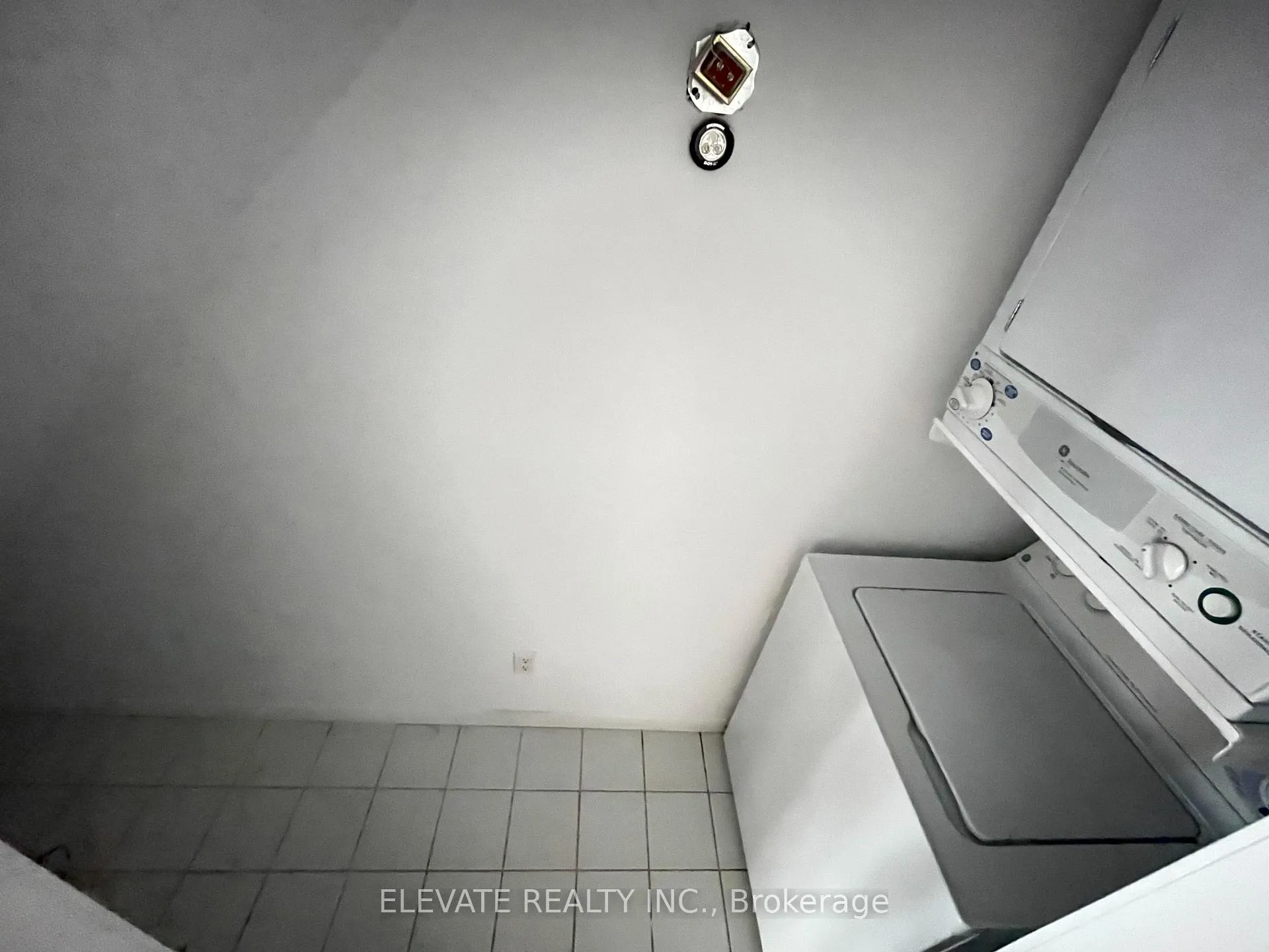 Photo 14 of Unit 706, 42 Western Battery Road, Toronto, Niagara — HOMEH