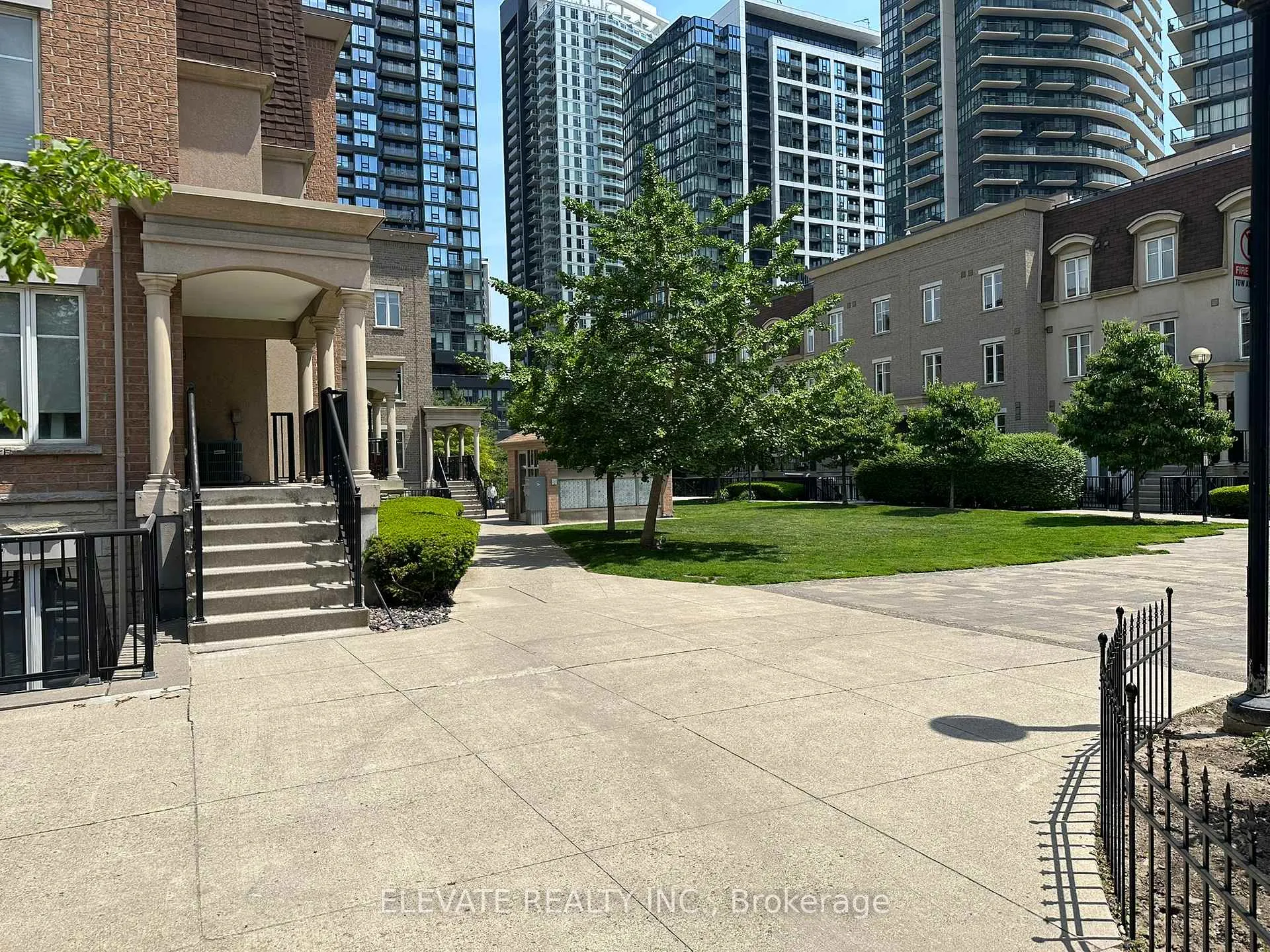 Photo 17 of Unit 706, 42 Western Battery Road, Toronto, Niagara — HOMEH