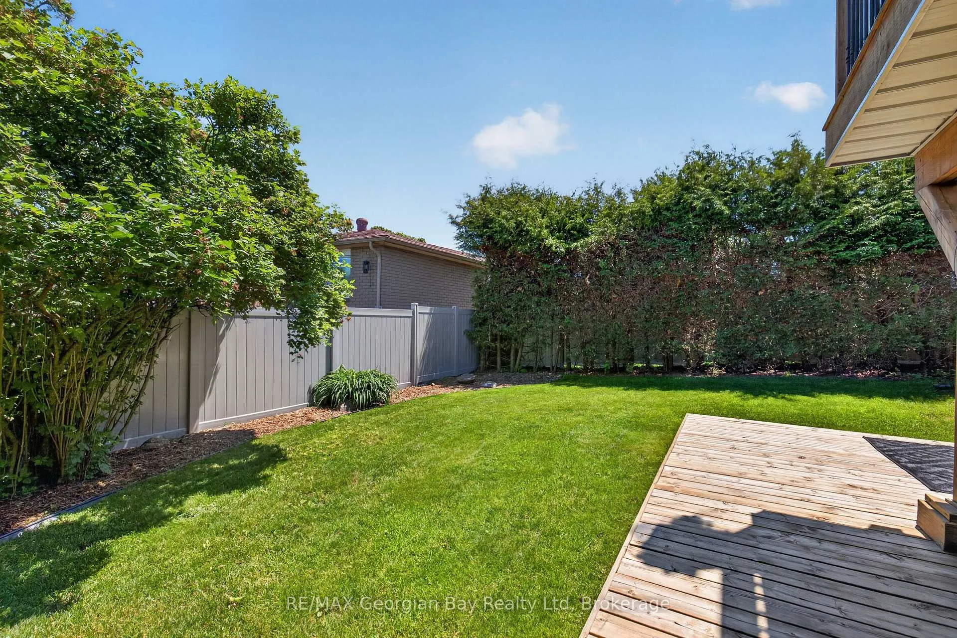 Photo 29 of 1005 Dina Crescent, Midland — HOMEH