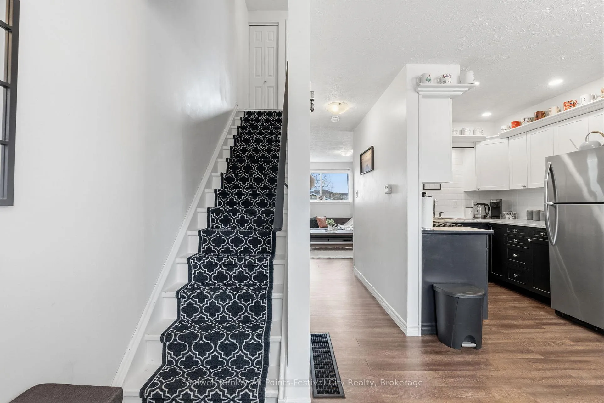 Photo 9 of 146 Bennett Street E, Goderich, Goderich (Town) — HOMEH