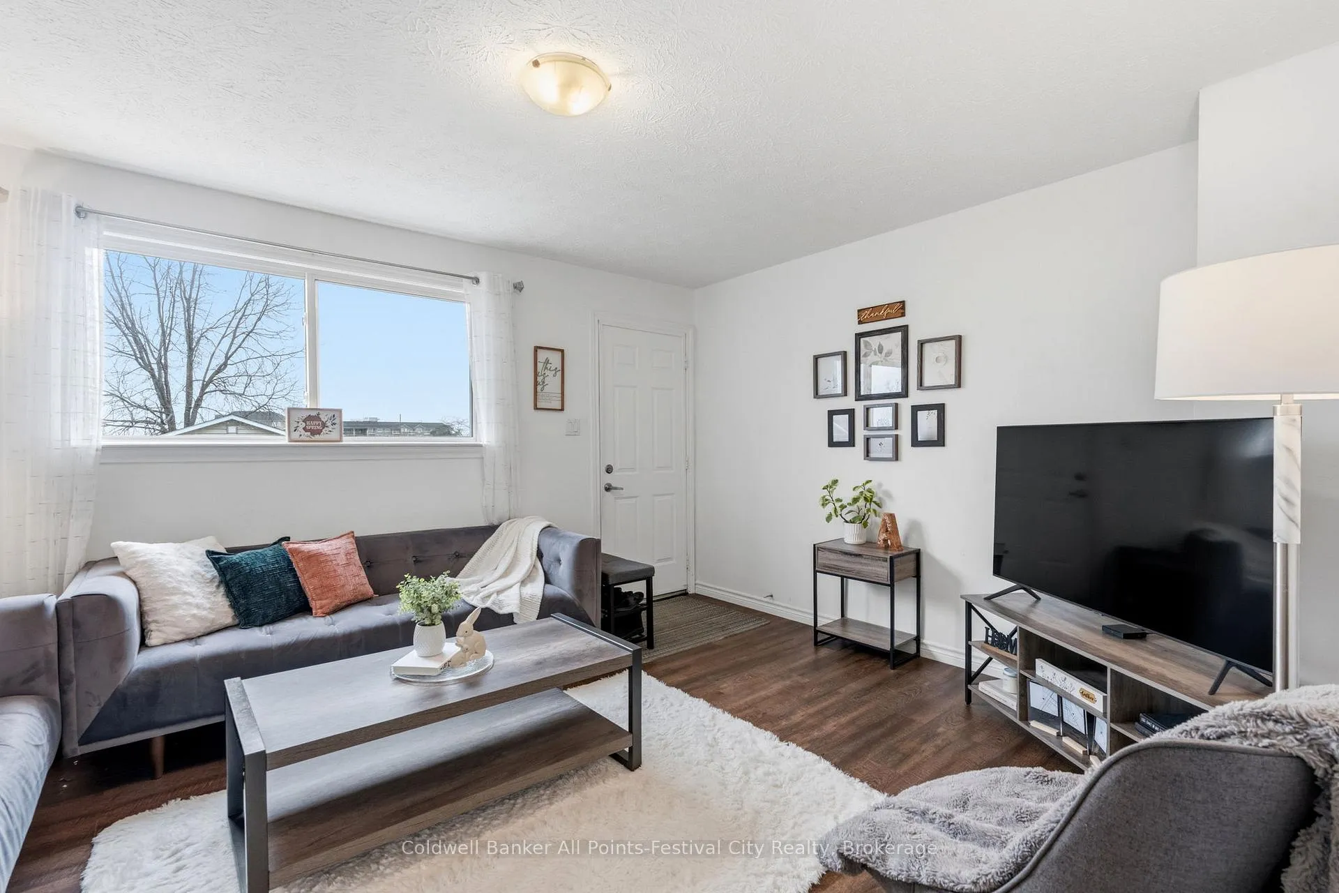 Photo 14 of 146 Bennett Street E, Goderich, Goderich (Town) — HOMEH