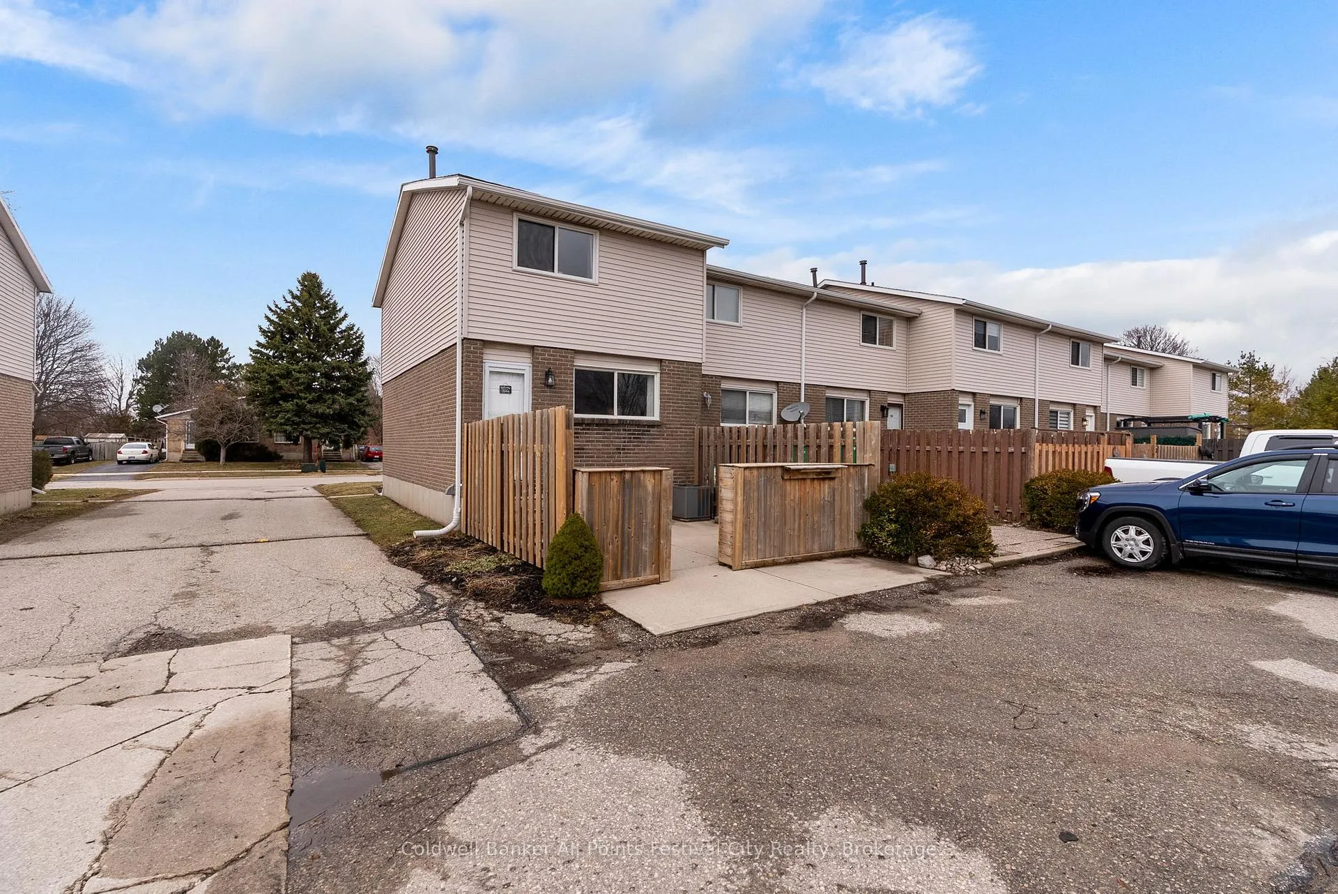 Photo 44 of 146 Bennett Street E, Goderich, Goderich (Town) — HOMEH