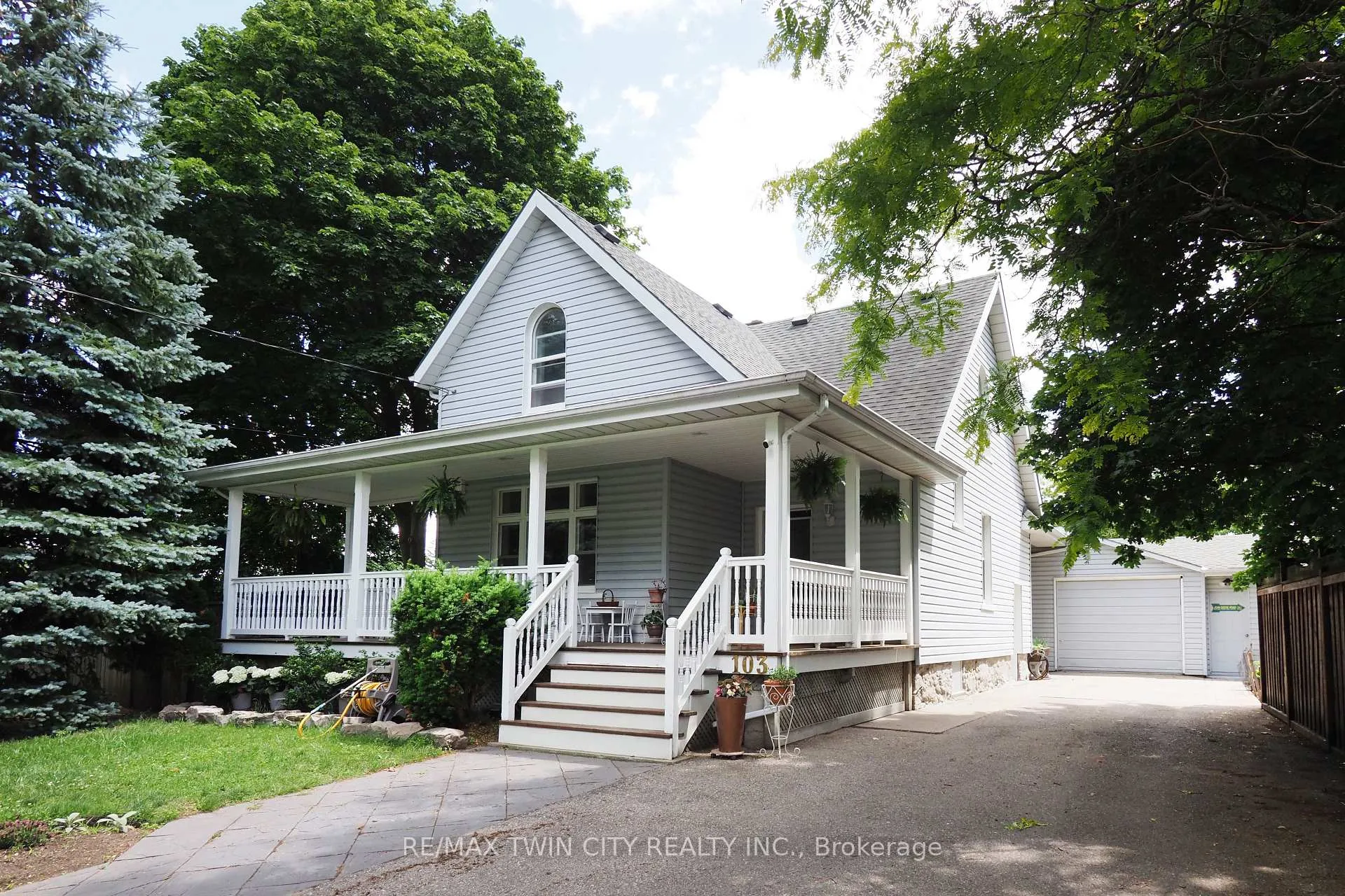 Photo 1 of 103 Belleview Avenue, Waterloo — HOMEH