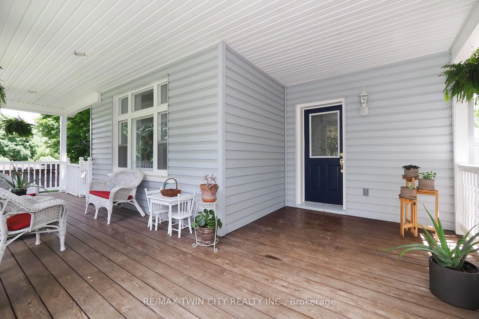 Photo 6 of 103 Belleview Avenue, Waterloo — HOMEH