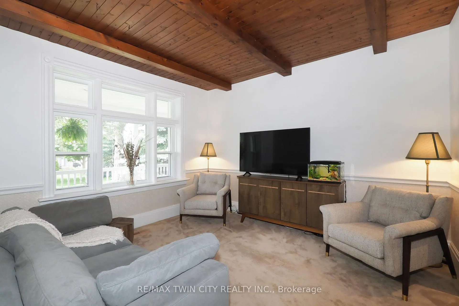 Photo 9 of 103 Belleview Avenue, Waterloo — HOMEH
