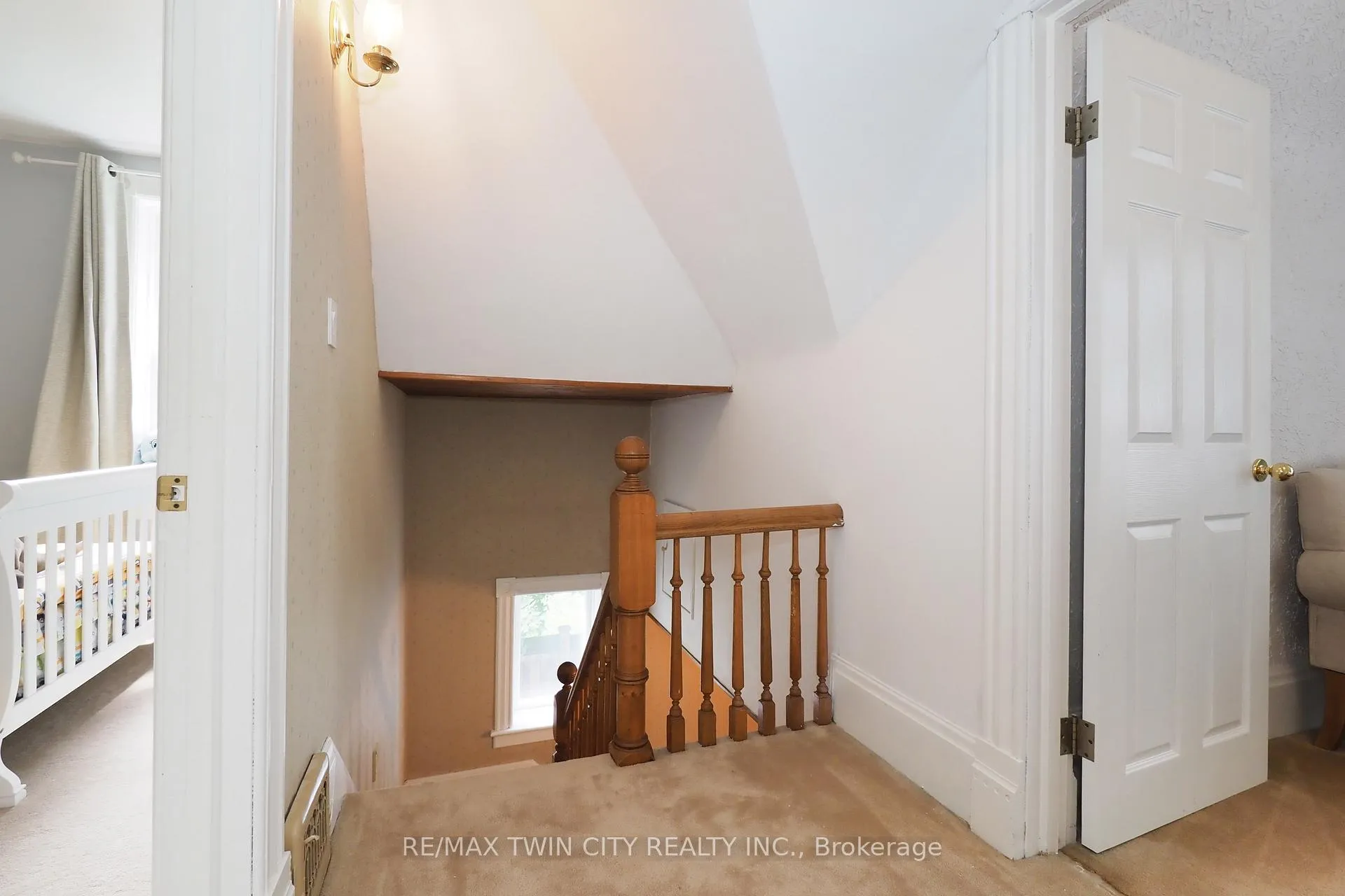 Photo 23 of 103 Belleview Avenue, Waterloo — HOMEH