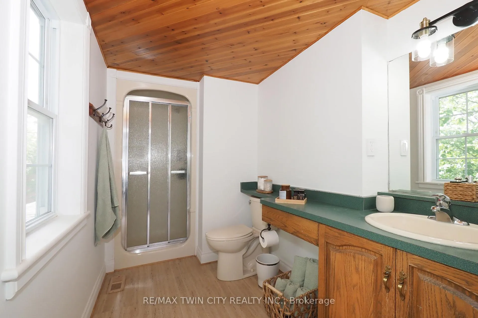 Photo 29 of 103 Belleview Avenue, Waterloo — HOMEH
