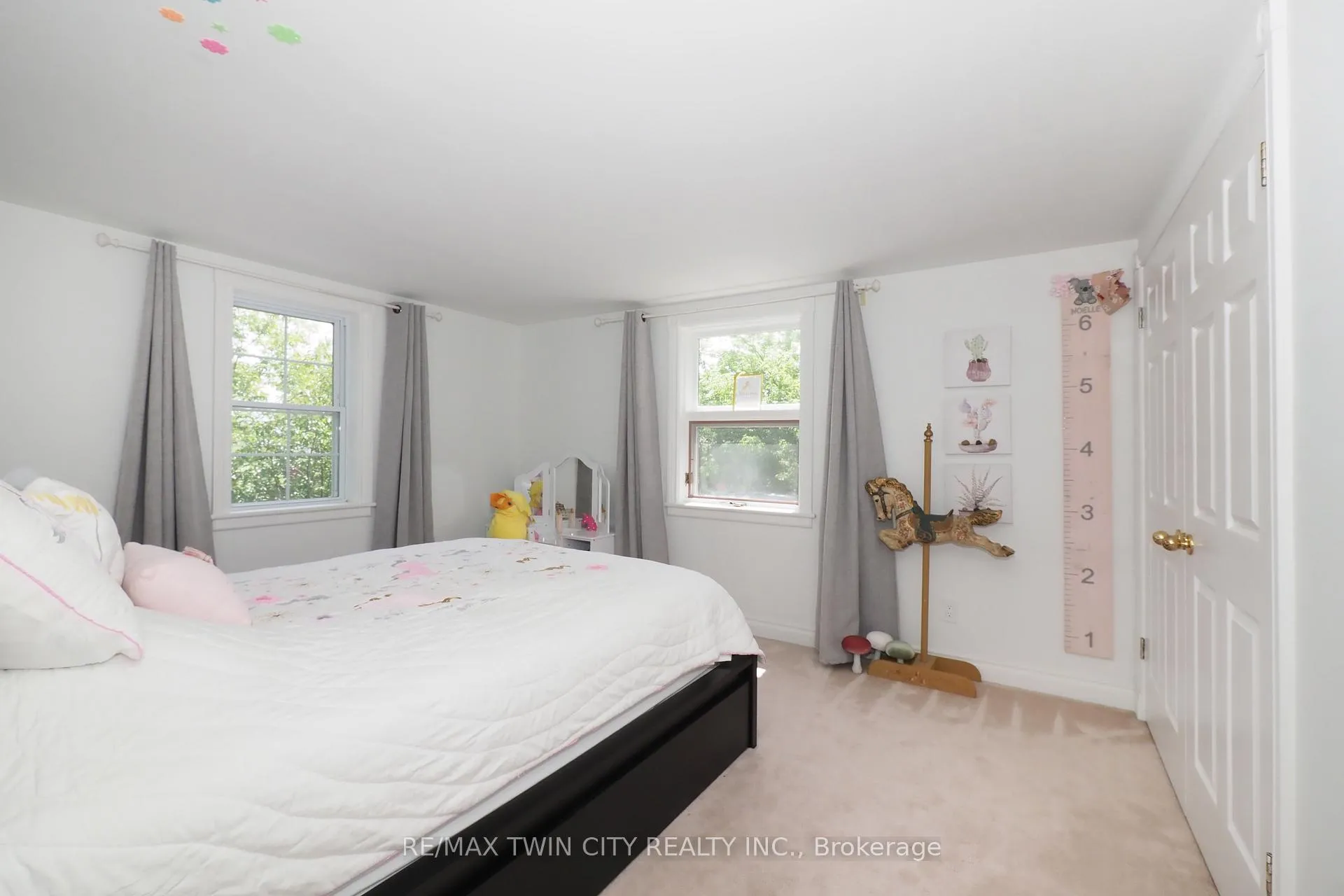 Photo 32 of 103 Belleview Avenue, Waterloo — HOMEH