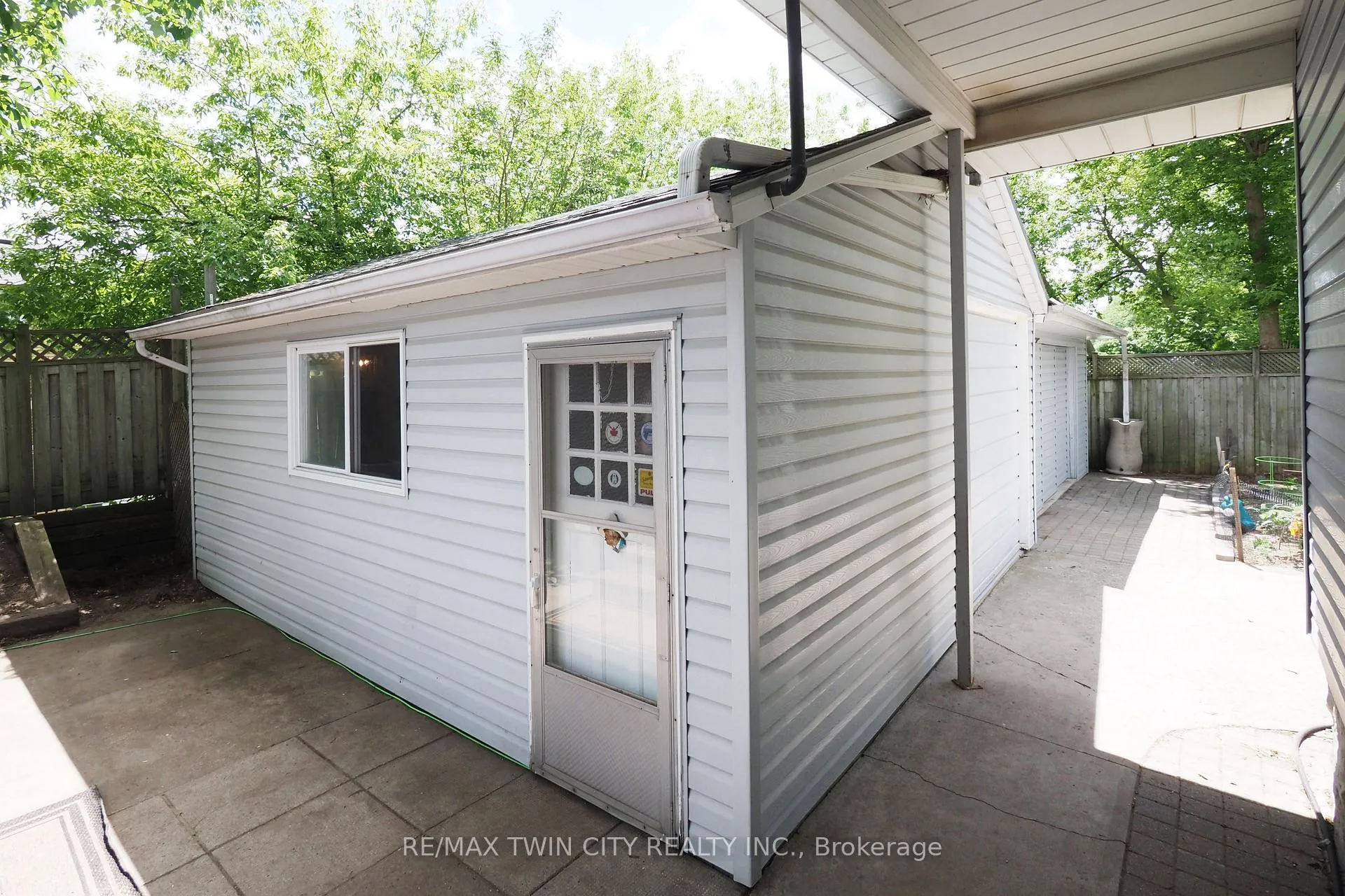 Photo 48 of 103 Belleview Avenue, Waterloo — HOMEH