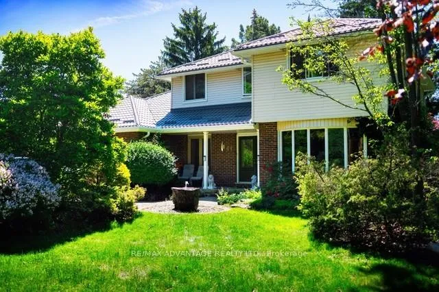 Photo 5 of 44 Northcrest Drive, London, North B — HOMEH