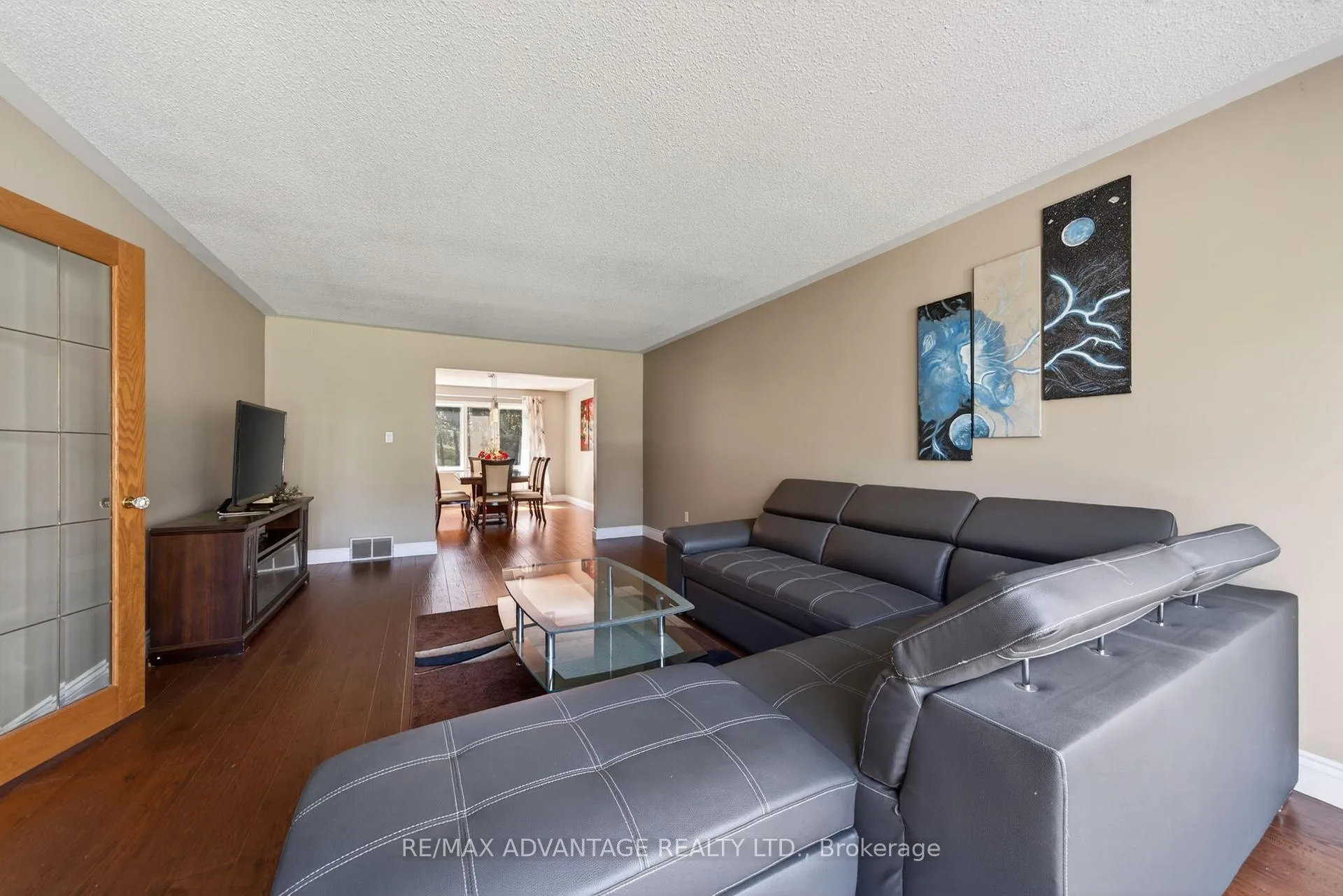 Photo 10 of 44 Northcrest Drive, London, North B — HOMEH