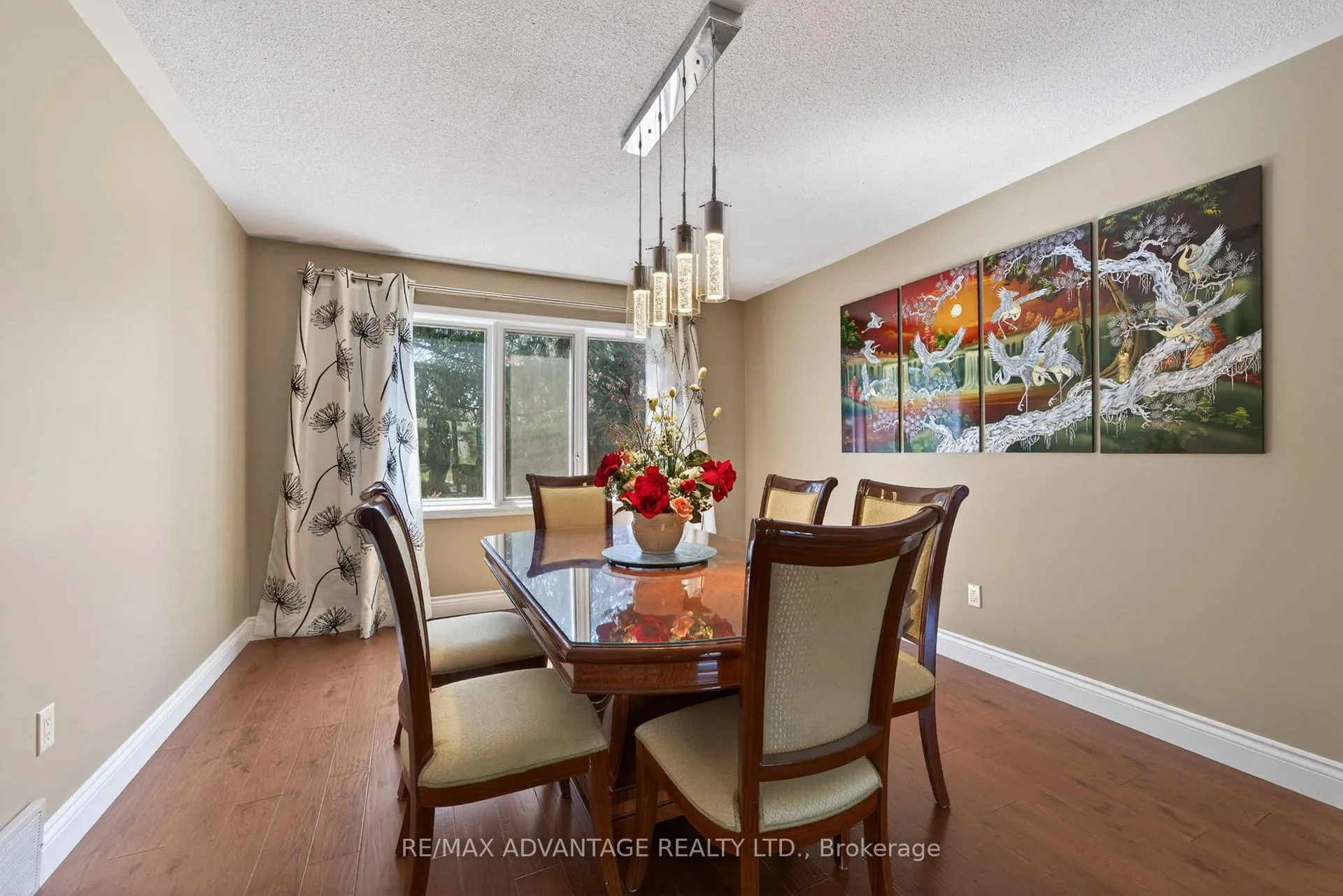 Photo 11 of 44 Northcrest Drive, London, North B — HOMEH