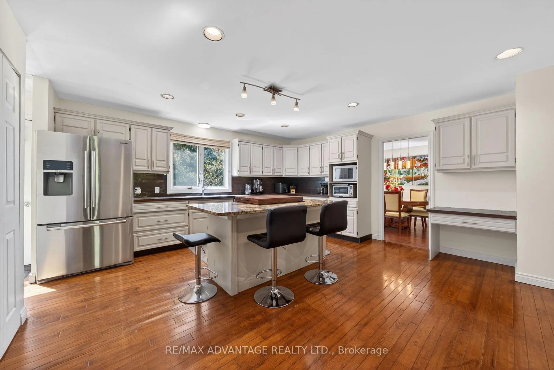 Photo 15 of 44 Northcrest Drive, London, North B — HOMEH