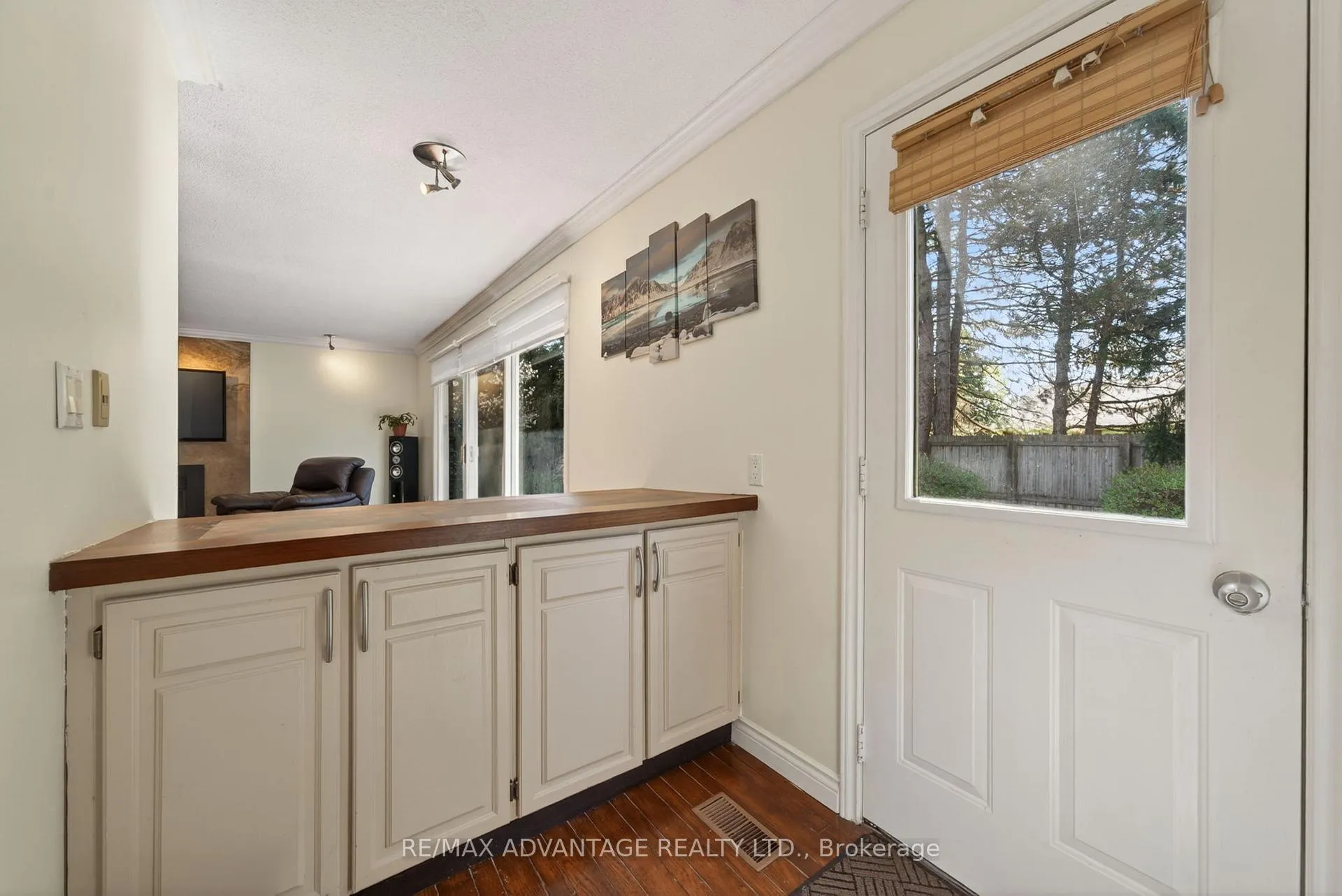 Photo 19 of 44 Northcrest Drive, London, North B — HOMEH
