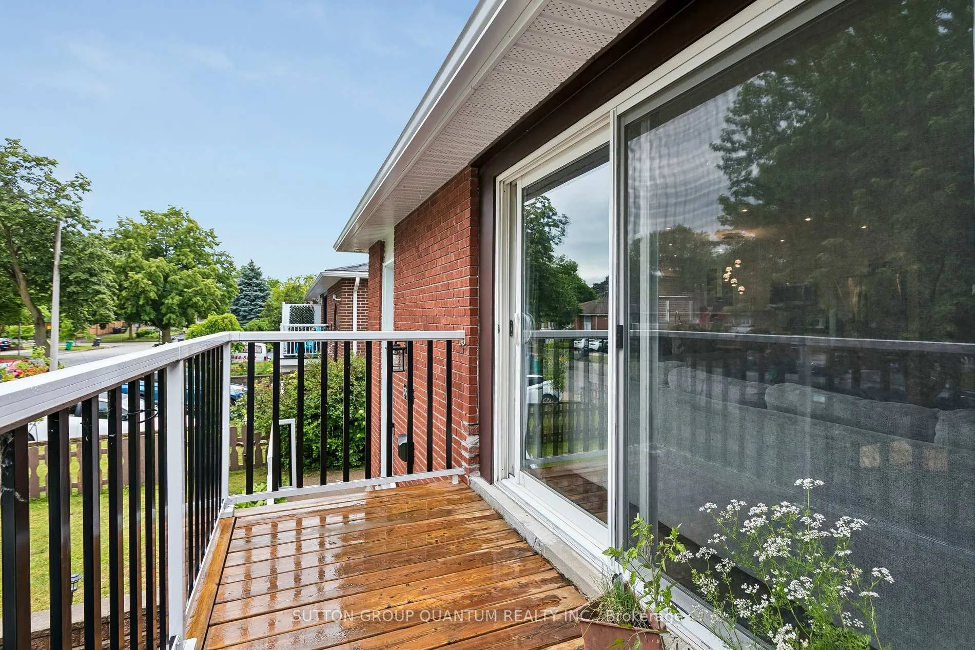 Photo 13 of Unit UPPER, 1993 Carrera Lane, Mississauga, Clarkson — HOMEH
