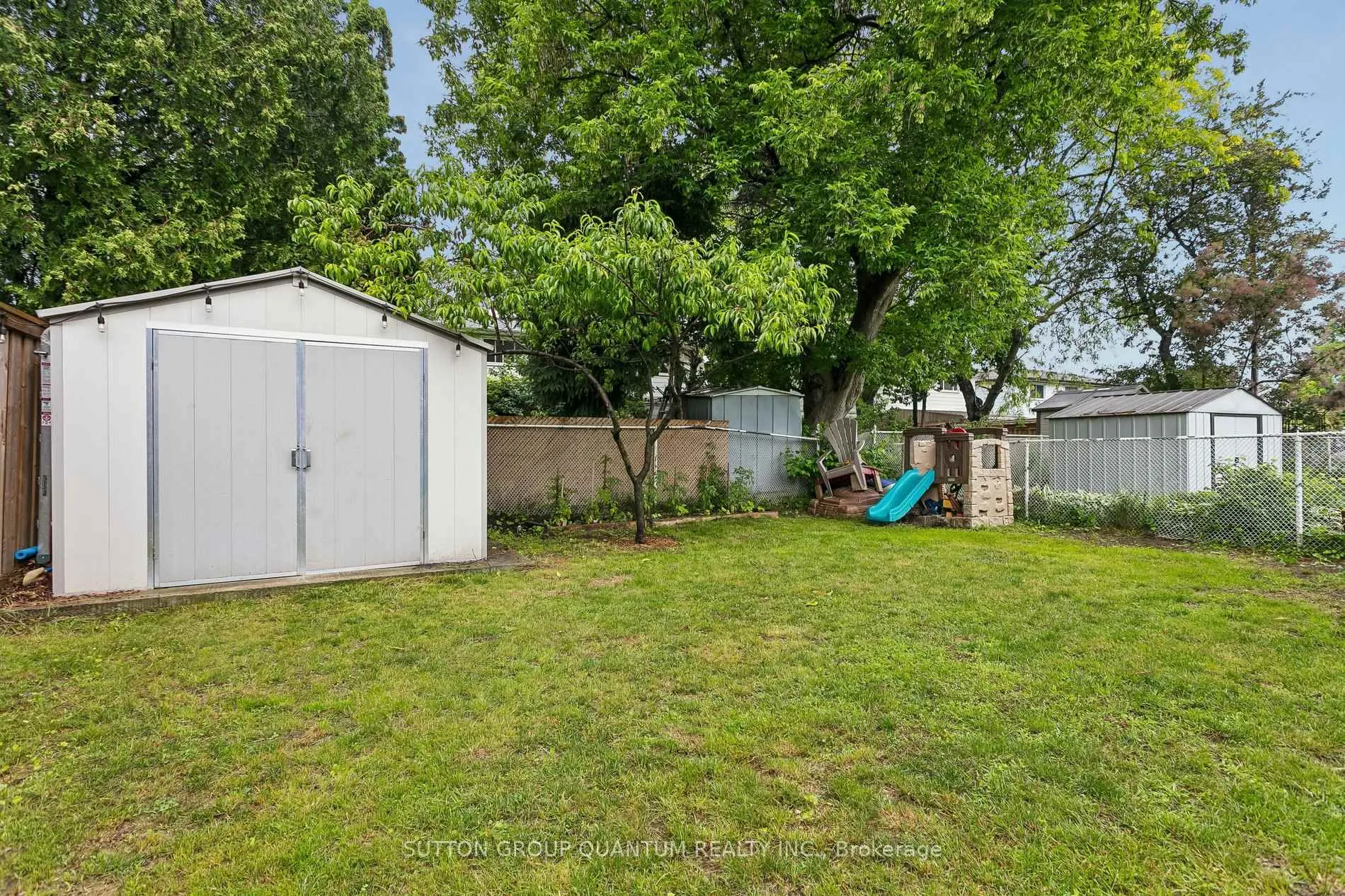 Photo 36 of Unit UPPER, 1993 Carrera Lane, Mississauga, Clarkson — HOMEH