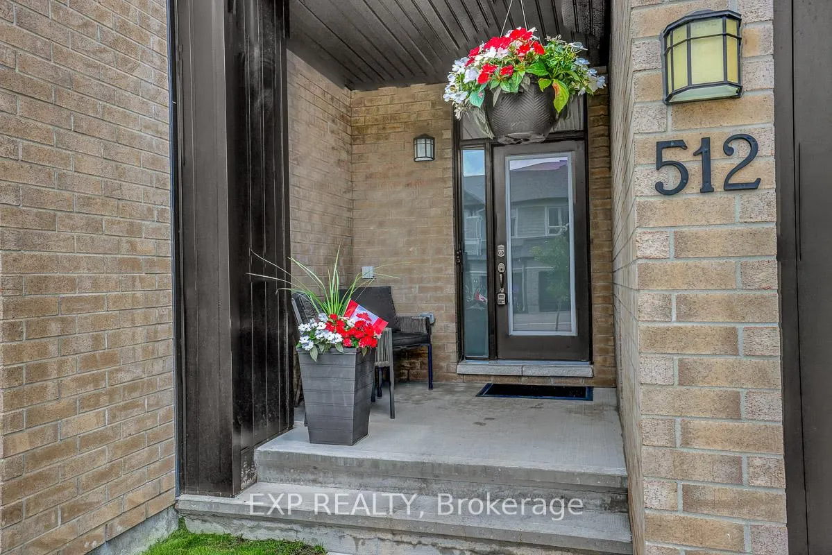 Photo 2 of 512 triangle Street, Ottawa, Kanata - Emerald Meadows/Trailwest — HOMEH