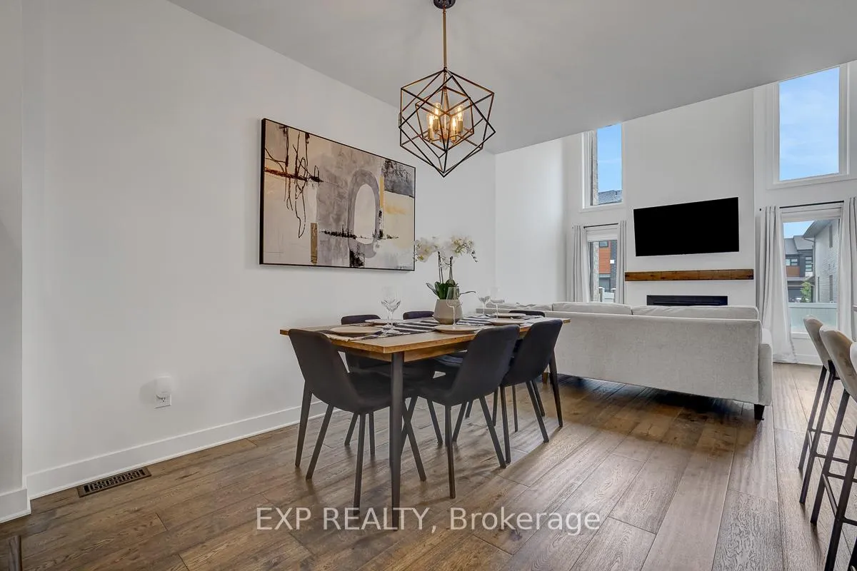 Photo 8 of 512 triangle Street, Ottawa, Kanata - Emerald Meadows/Trailwest — HOMEH