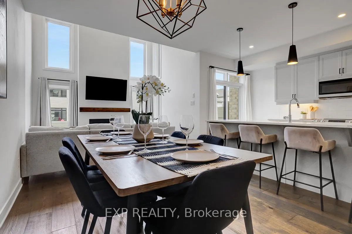 Photo 9 of 512 triangle Street, Ottawa, Kanata - Emerald Meadows/Trailwest — HOMEH