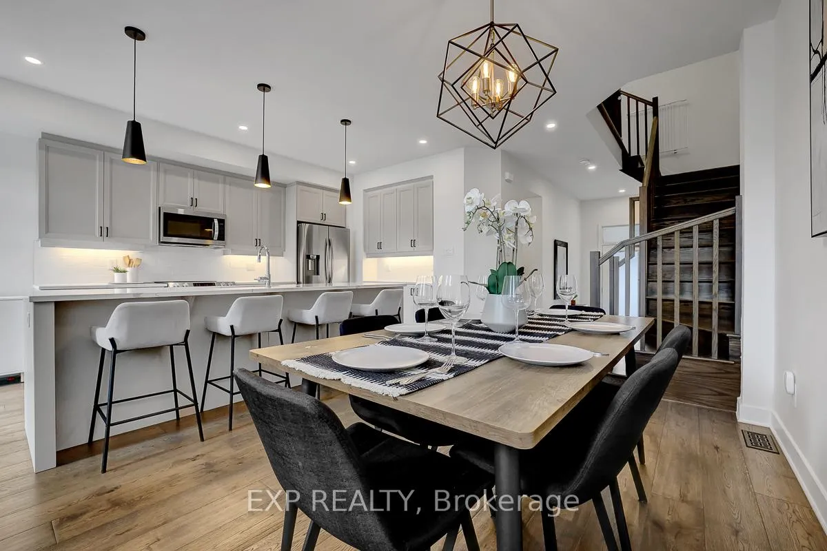 Photo 10 of 512 triangle Street, Ottawa, Kanata - Emerald Meadows/Trailwest — HOMEH
