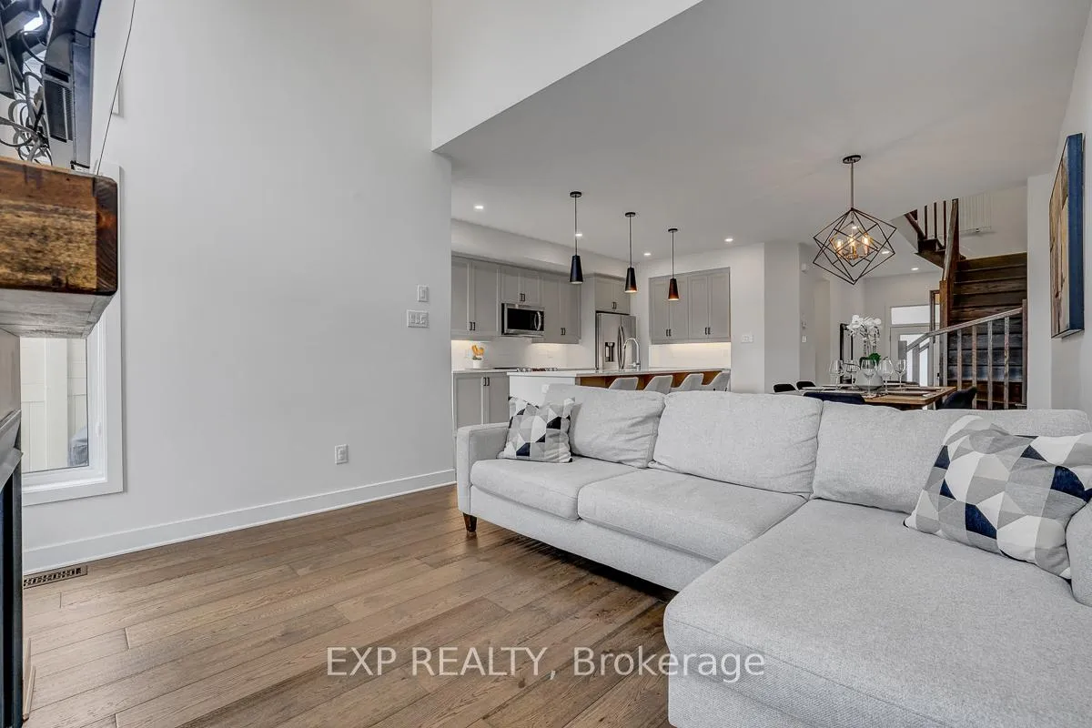 Photo 15 of 512 triangle Street, Ottawa, Kanata - Emerald Meadows/Trailwest — HOMEH