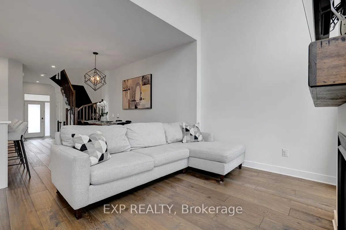 Photo 16 of 512 triangle Street, Ottawa, Kanata - Emerald Meadows/Trailwest — HOMEH