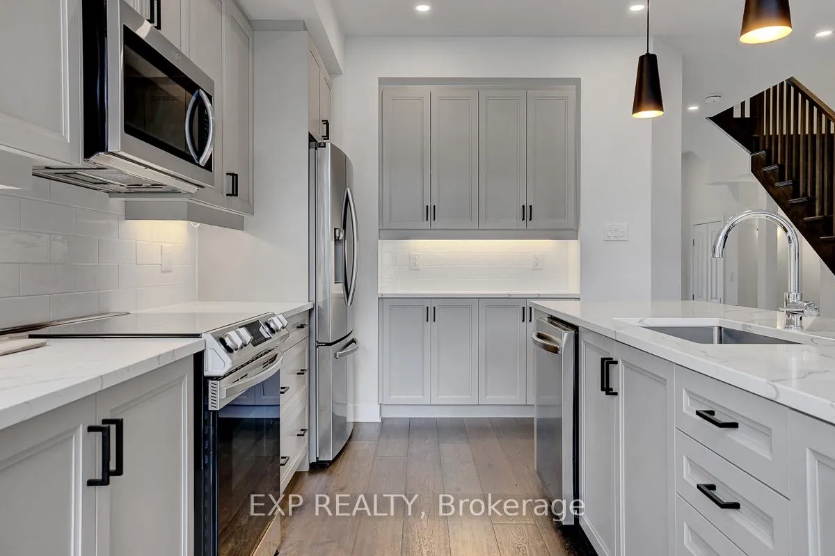Photo 23 of 512 triangle Street, Ottawa, Kanata - Emerald Meadows/Trailwest — HOMEH