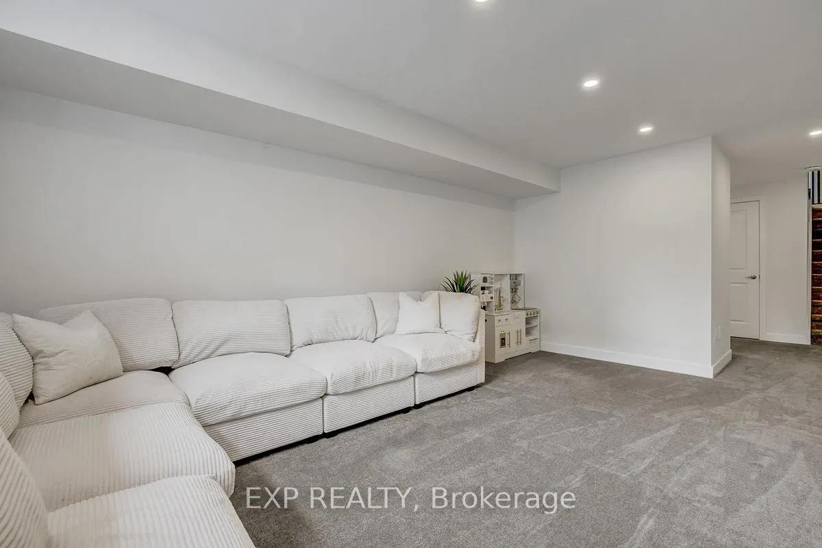 Photo 45 of 512 triangle Street, Ottawa, Kanata - Emerald Meadows/Trailwest — HOMEH