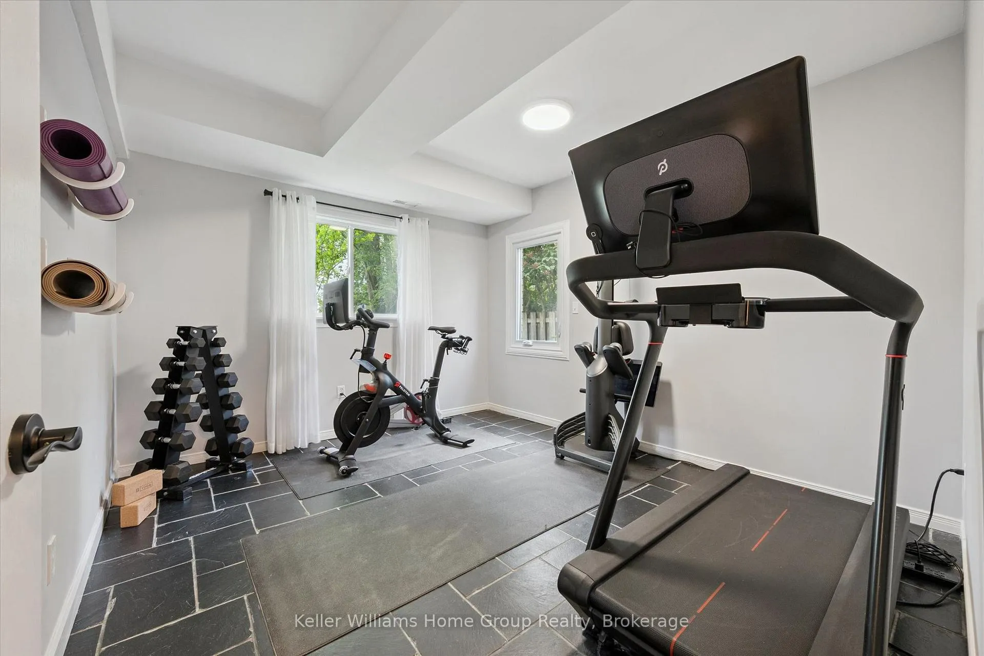 Photo 24 of 4 Eastview Crescent, Orangeville — HOMEH
