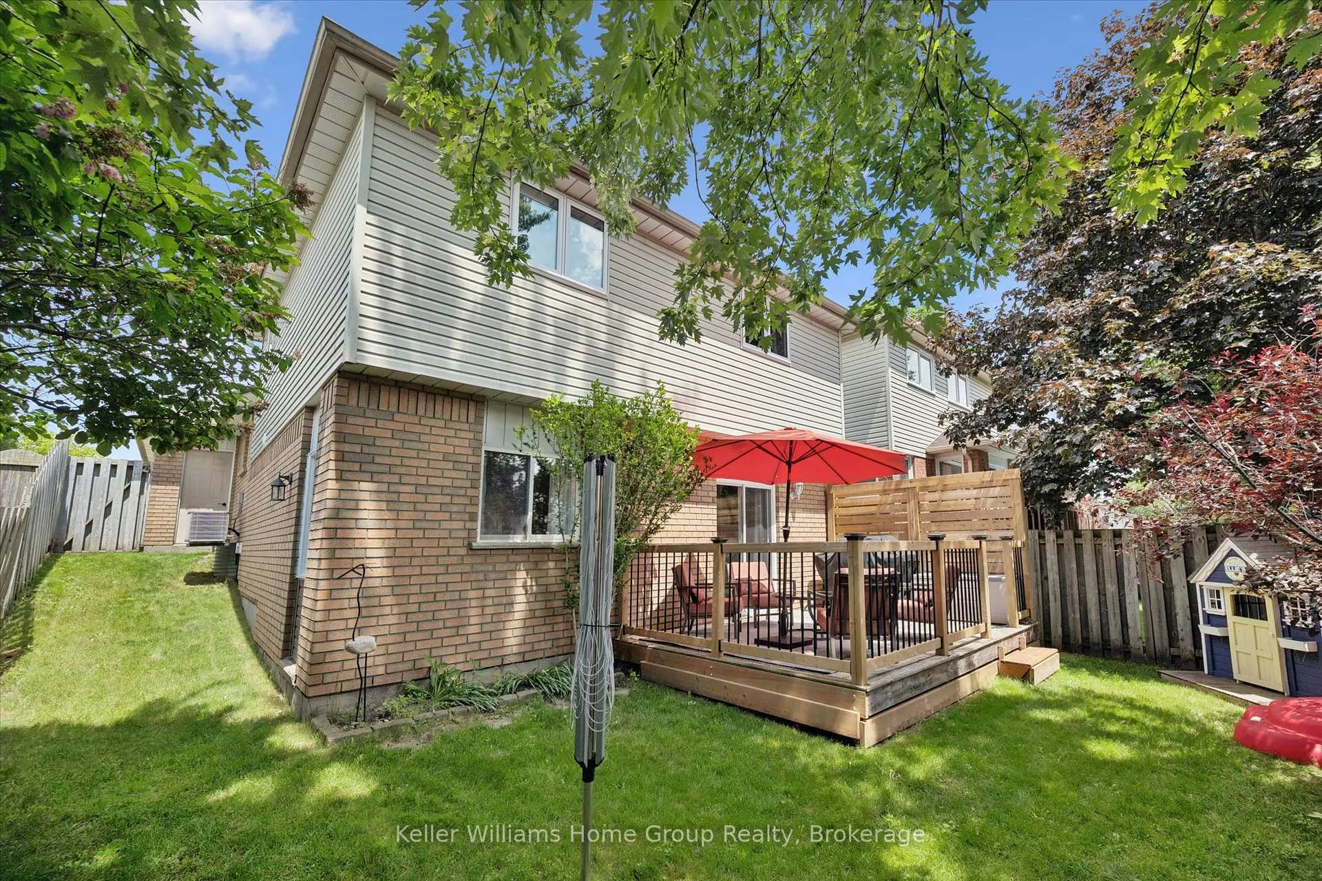 Photo 31 of 4 Eastview Crescent, Orangeville — HOMEH