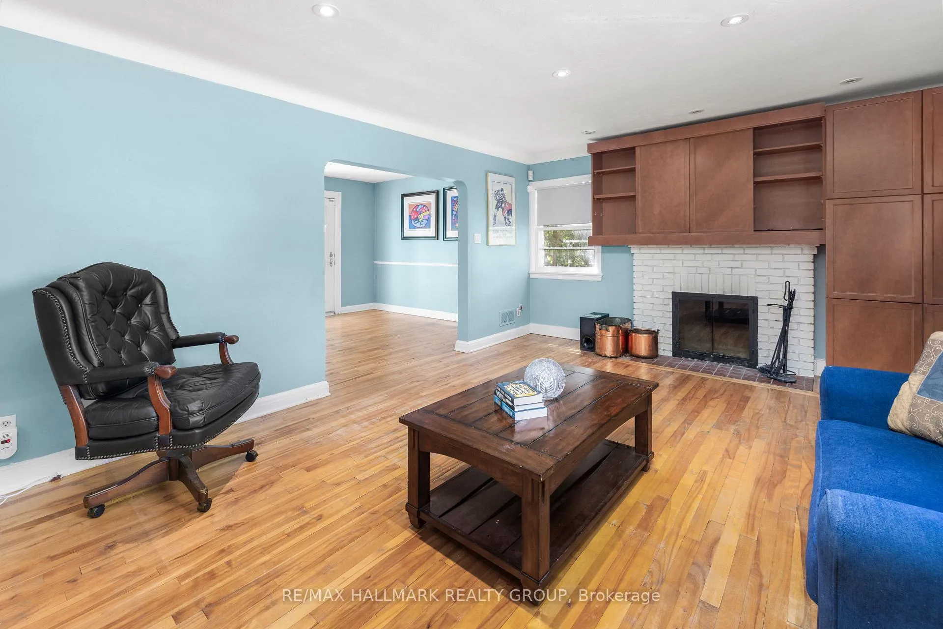 Photo 8 of 824 Byron Avenue, Ottawa, McKellar/Highland — HOMEH