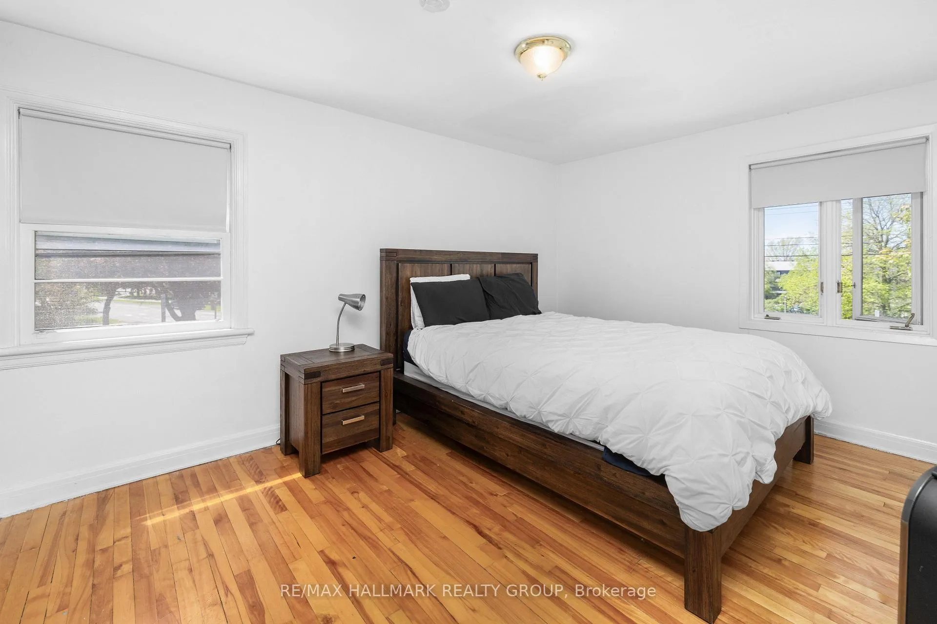 Photo 28 of 824 Byron Avenue, Ottawa, McKellar/Highland — HOMEH