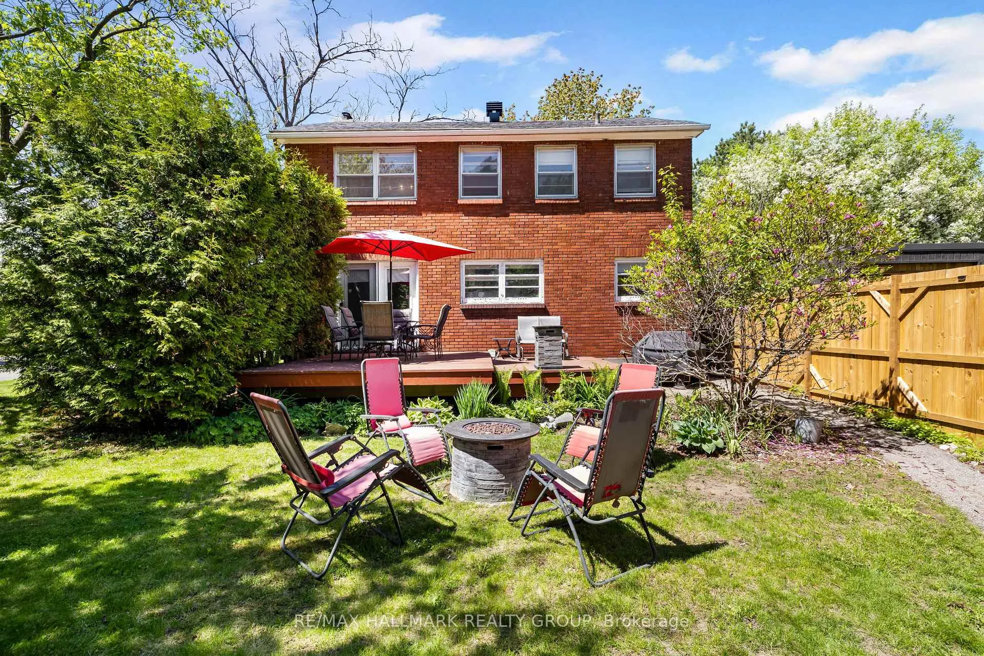 Photo 37 of 824 Byron Avenue, Ottawa, McKellar/Highland — HOMEH