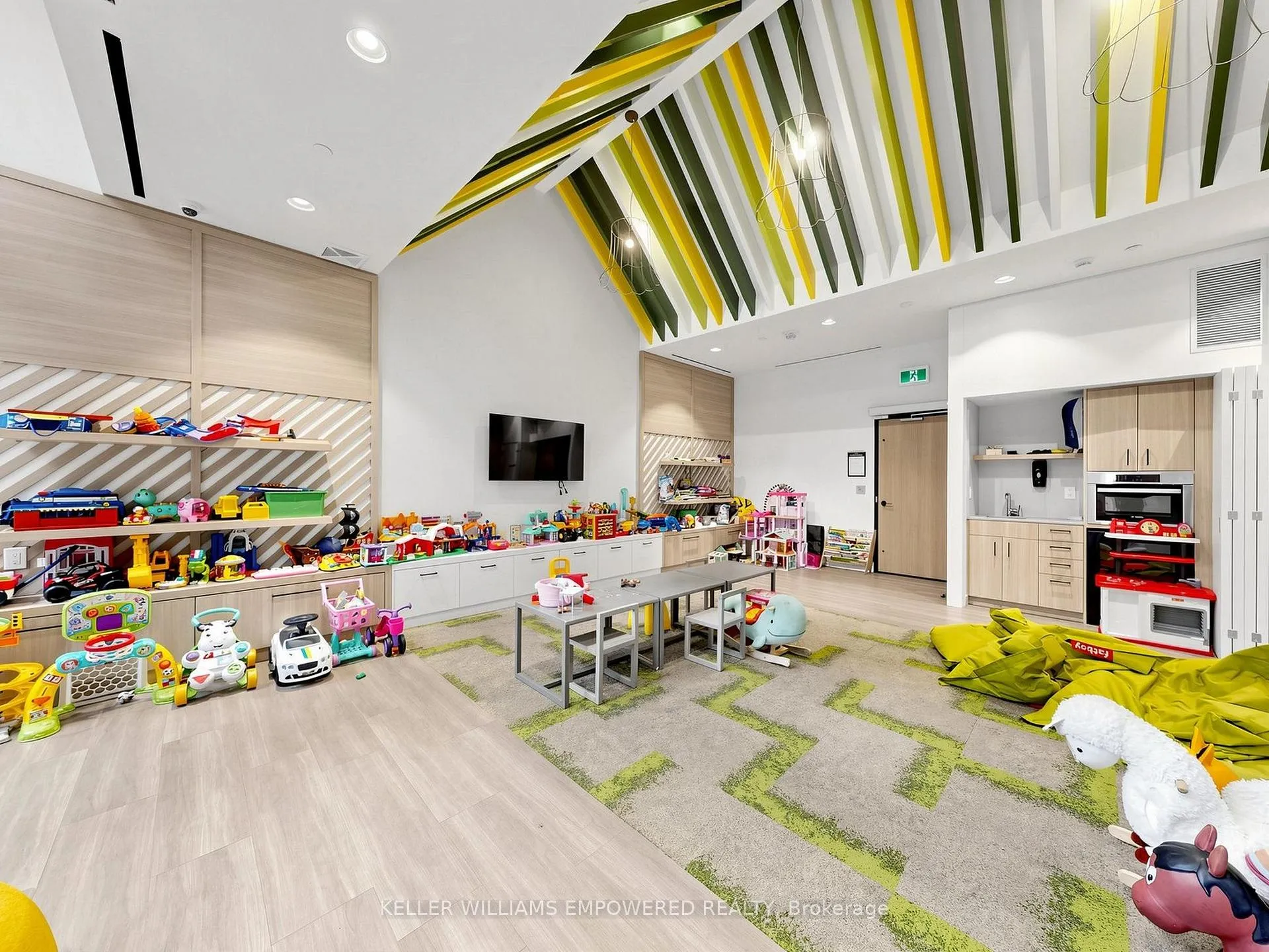 Photo 32 of Unit N433, 35 Rolling Mills Road, Toronto, Waterfront Communities — HOMEH