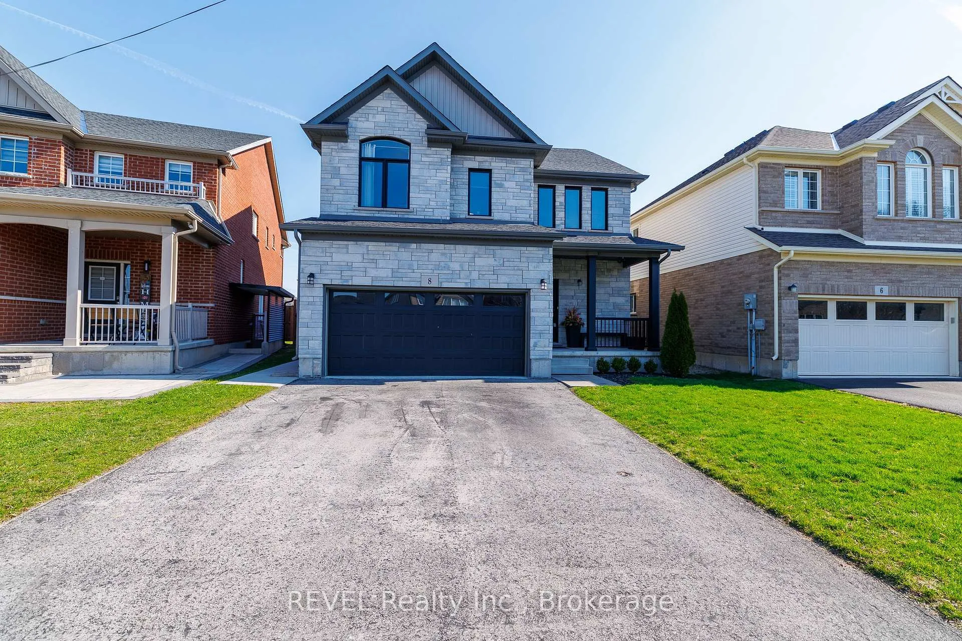 Photo 2 of 8 Elderberry Road, Thorold, Confederation Heights — HOMEH